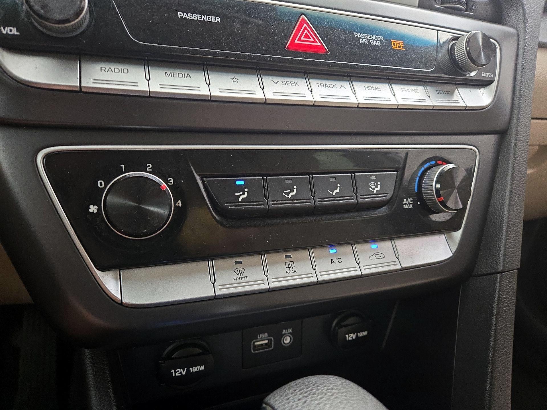 Thumbnail: 2018 Hyundai Sonata - 16