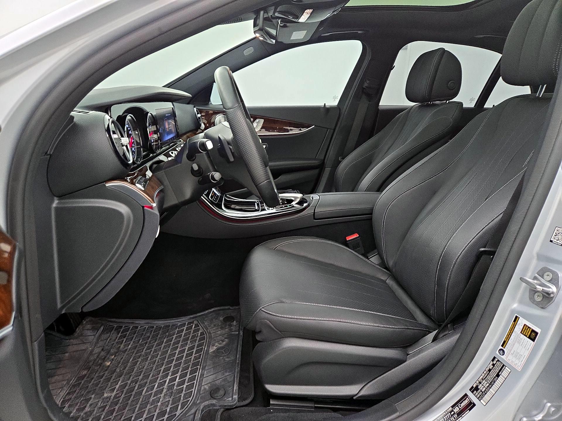 Thumbnail: 2017 Mercedes-Benz E-Class - 11