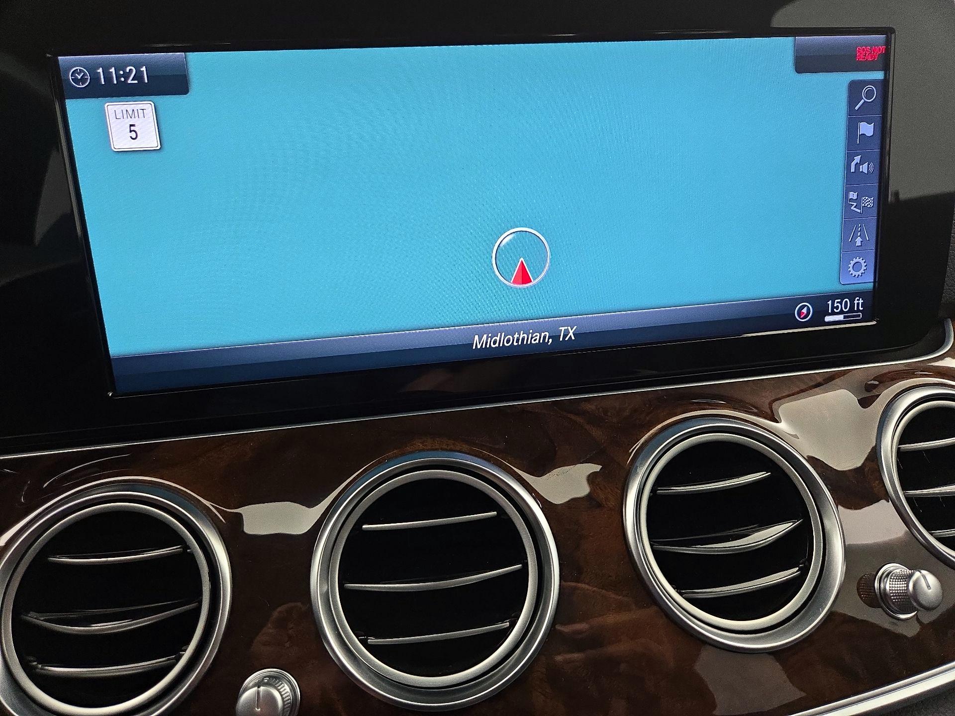 Thumbnail: 2017 Mercedes-Benz E-Class - 14