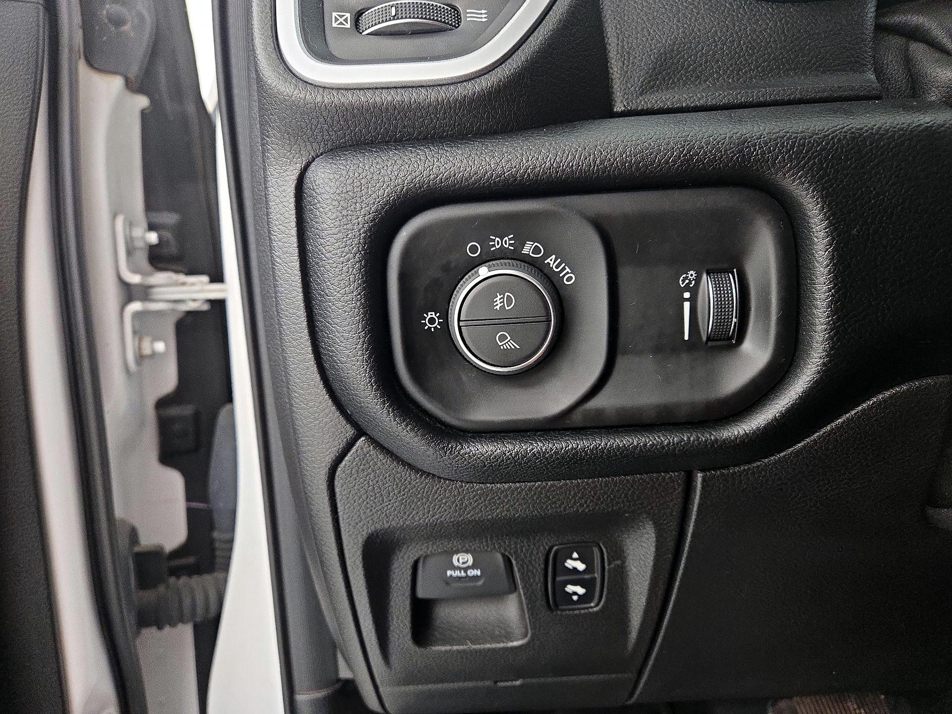 Thumbnail: 2020 RAM 1500 - 13
