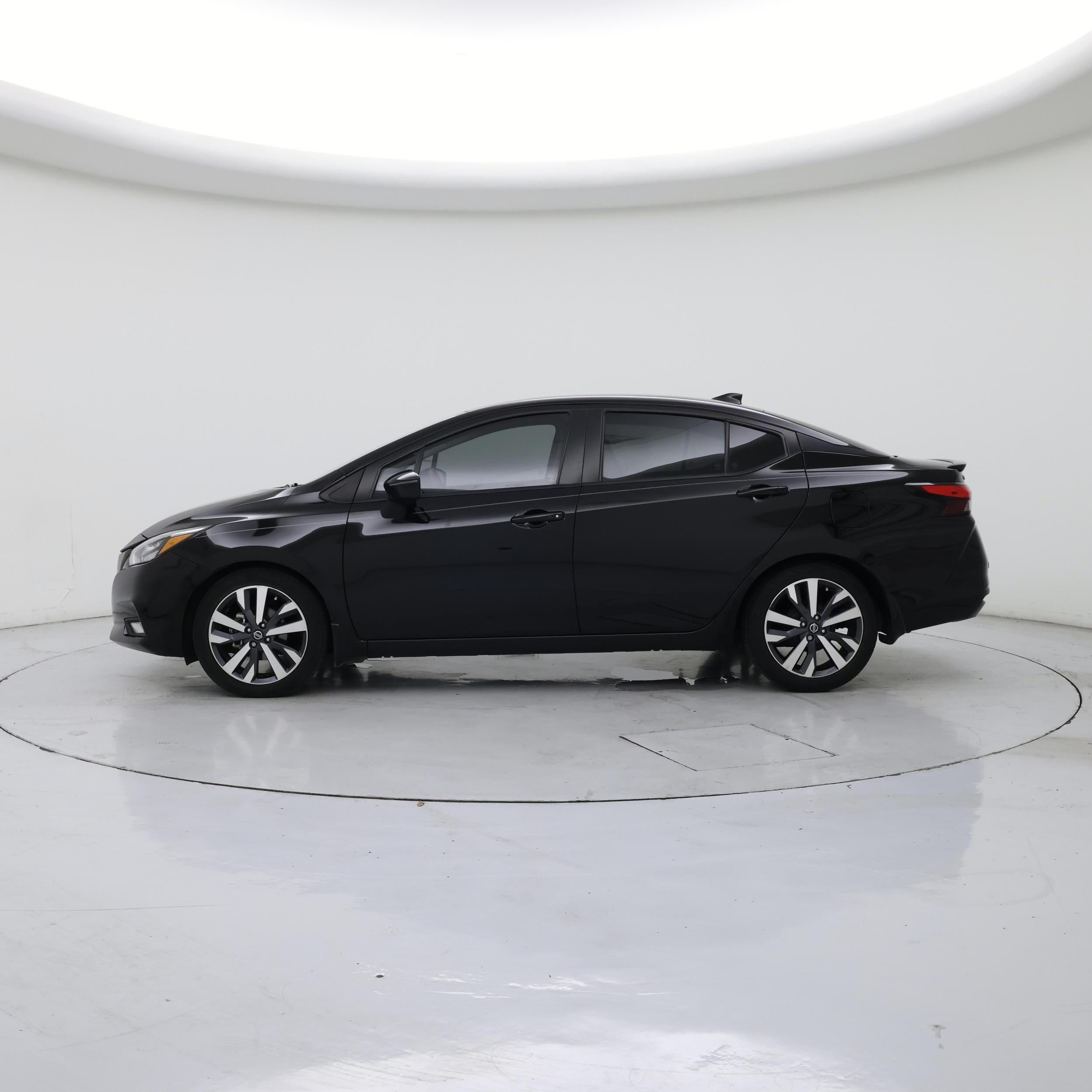 Thumbnail: 2021 Nissan Versa - 3