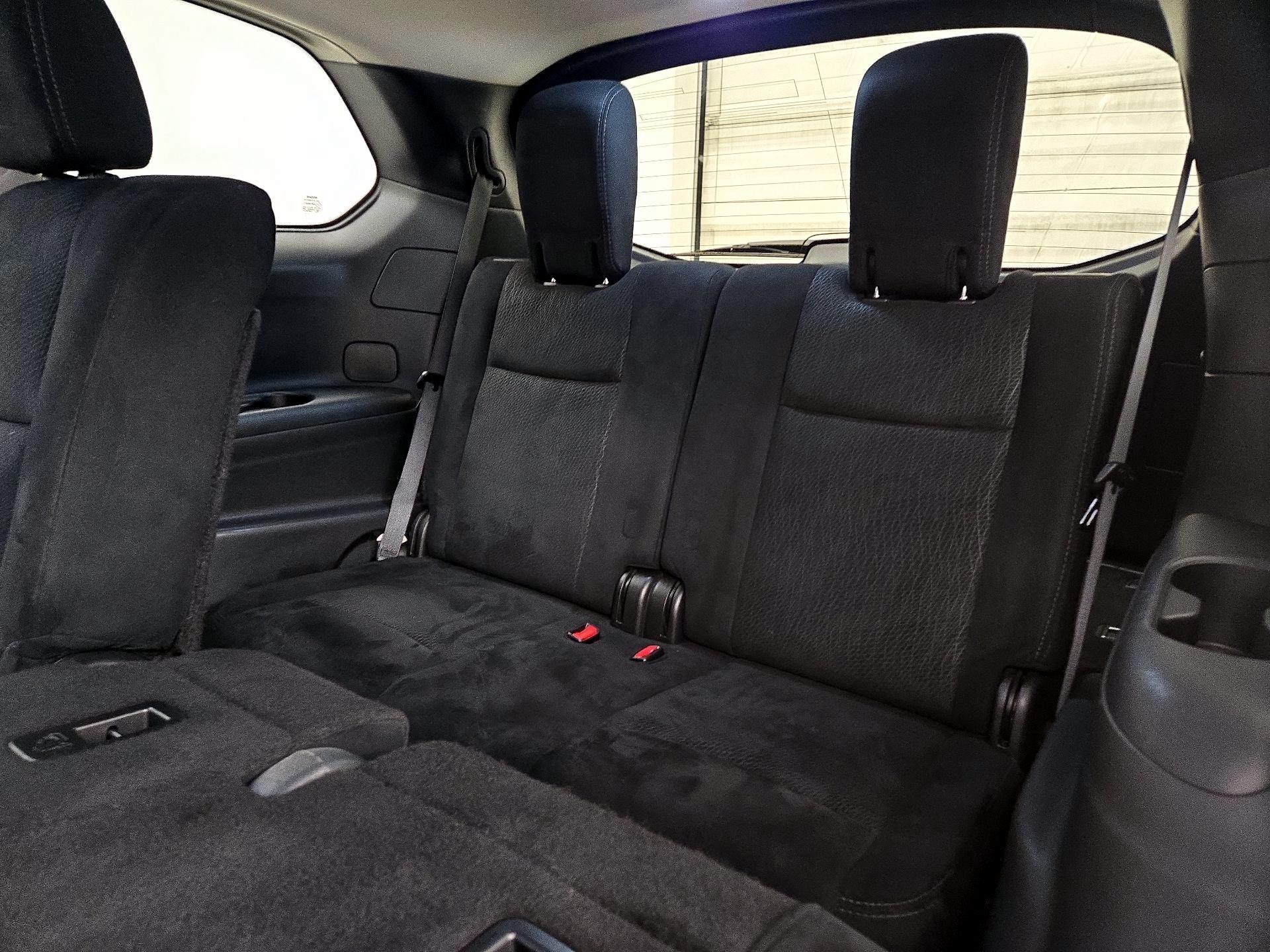 Thumbnail: 2016 Nissan Pathfinder - 19