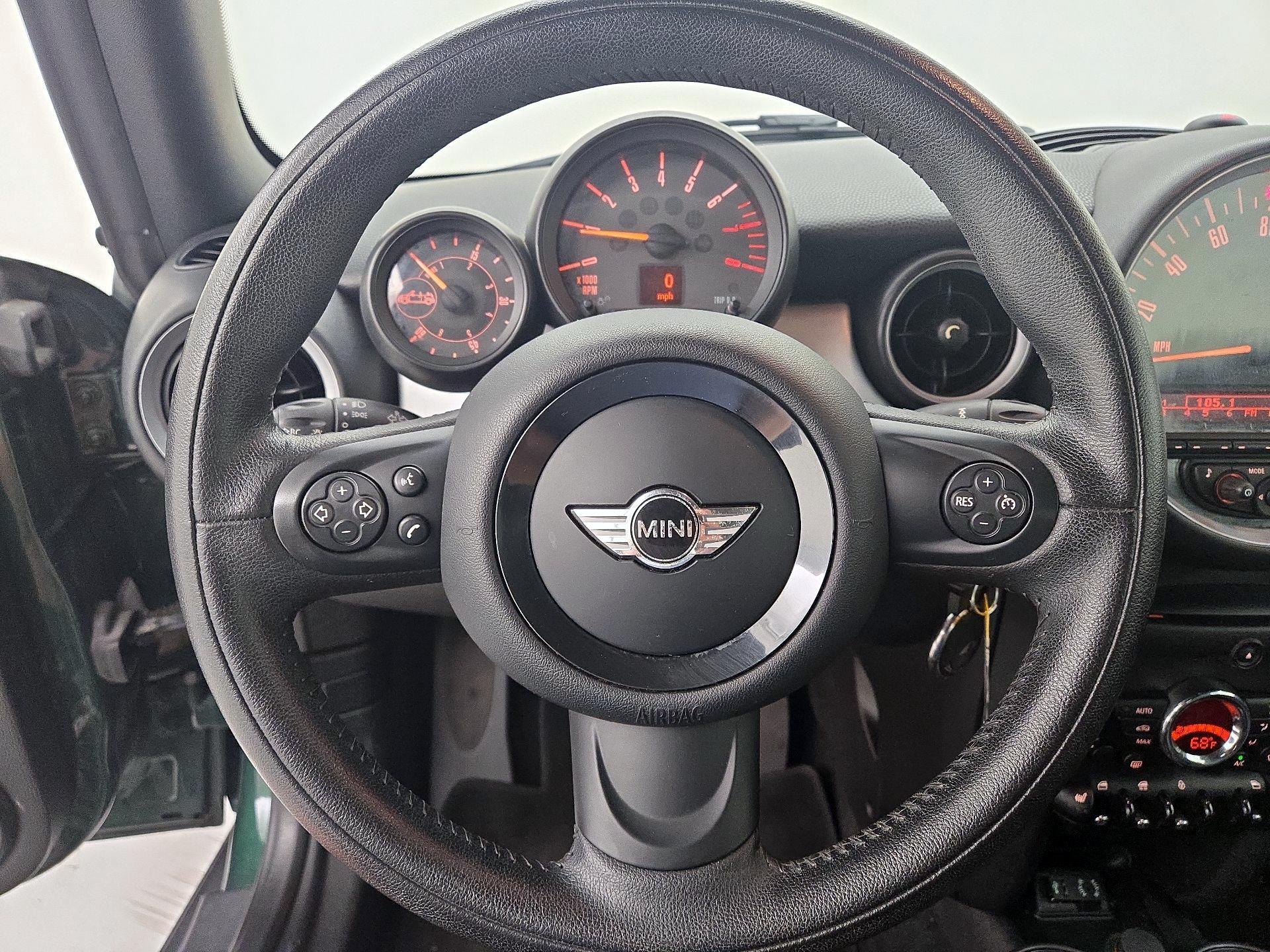 Thumbnail: 2015 MINI Cooper - 10