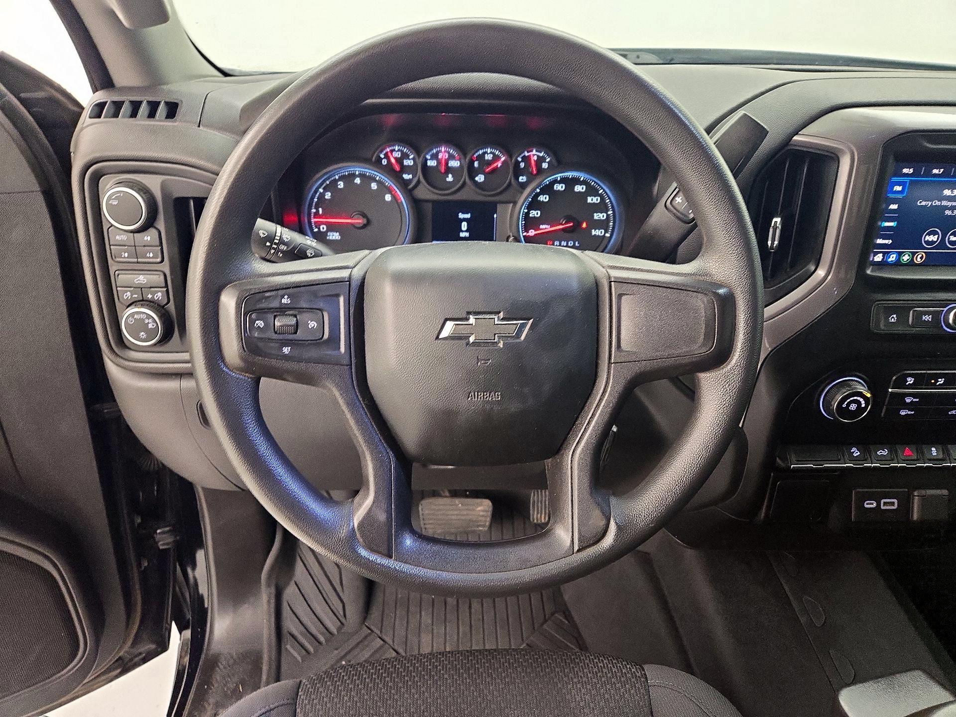 Thumbnail: 2021 Chevrolet Silverado 1500 - 10