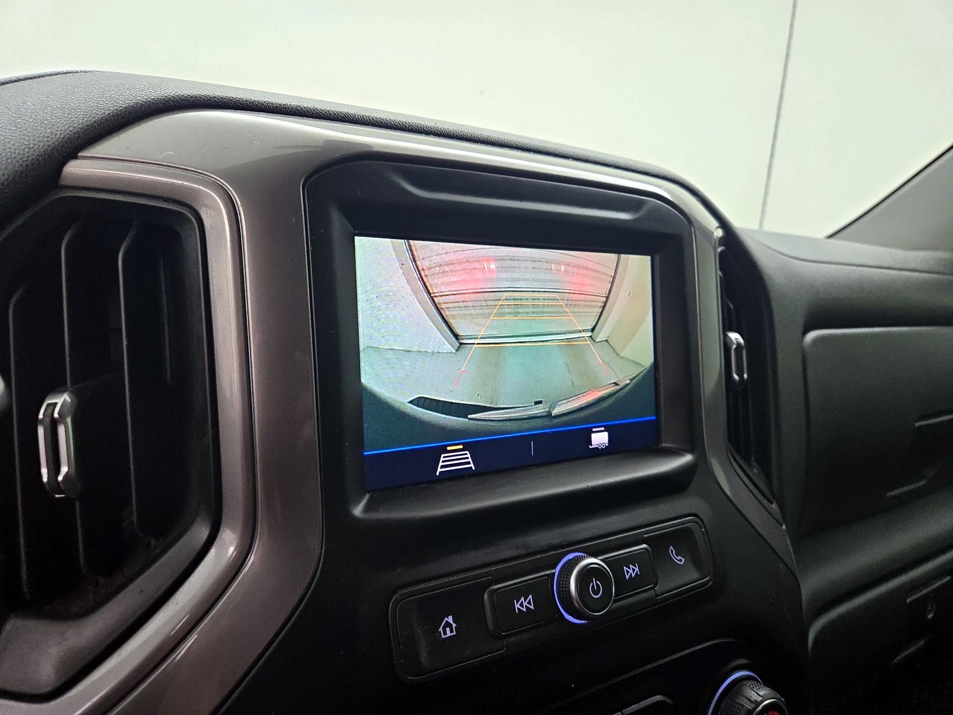 Thumbnail: 2021 Chevrolet Silverado 1500 - 14