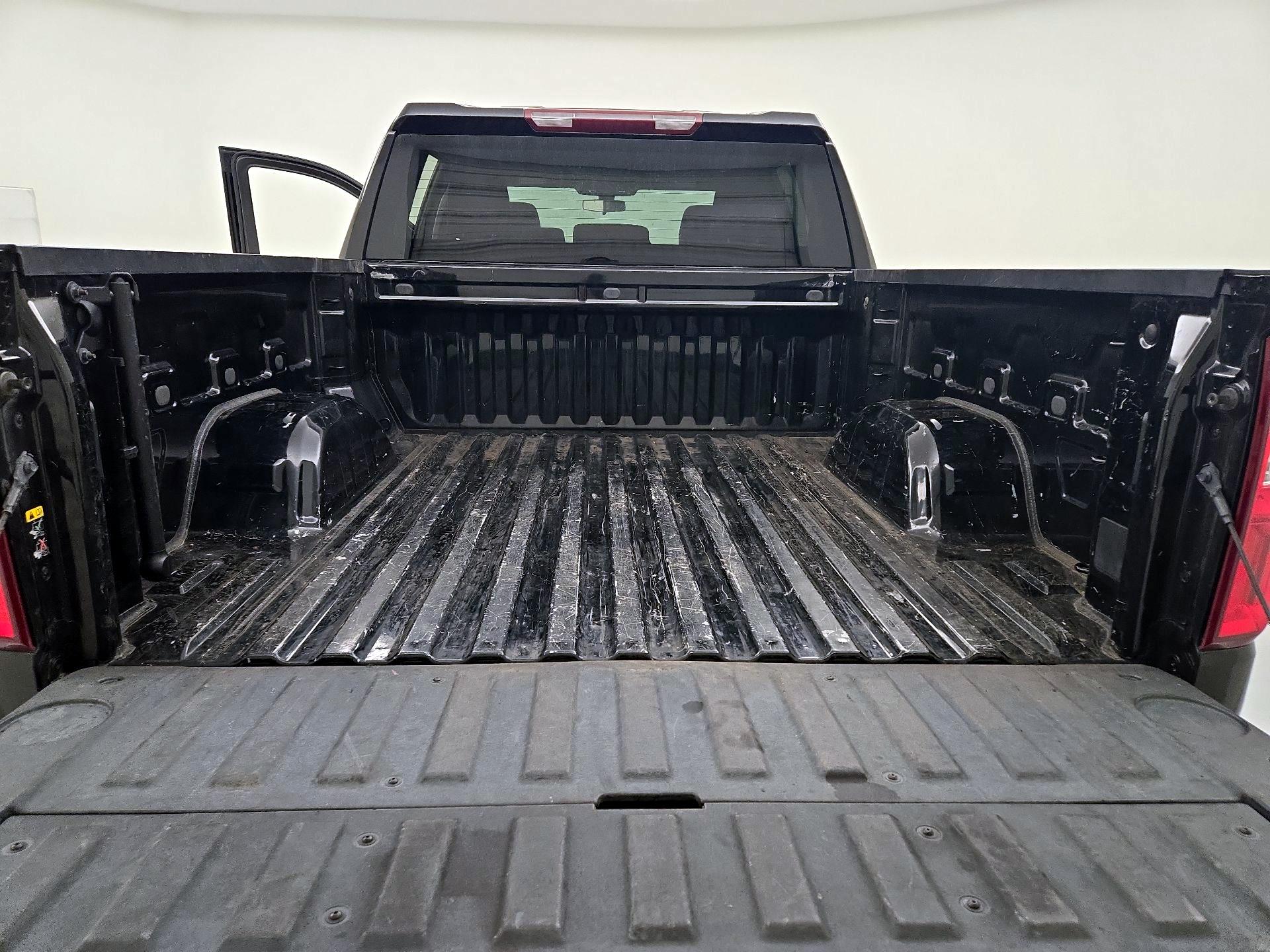Thumbnail: 2021 Chevrolet Silverado 1500 - 20