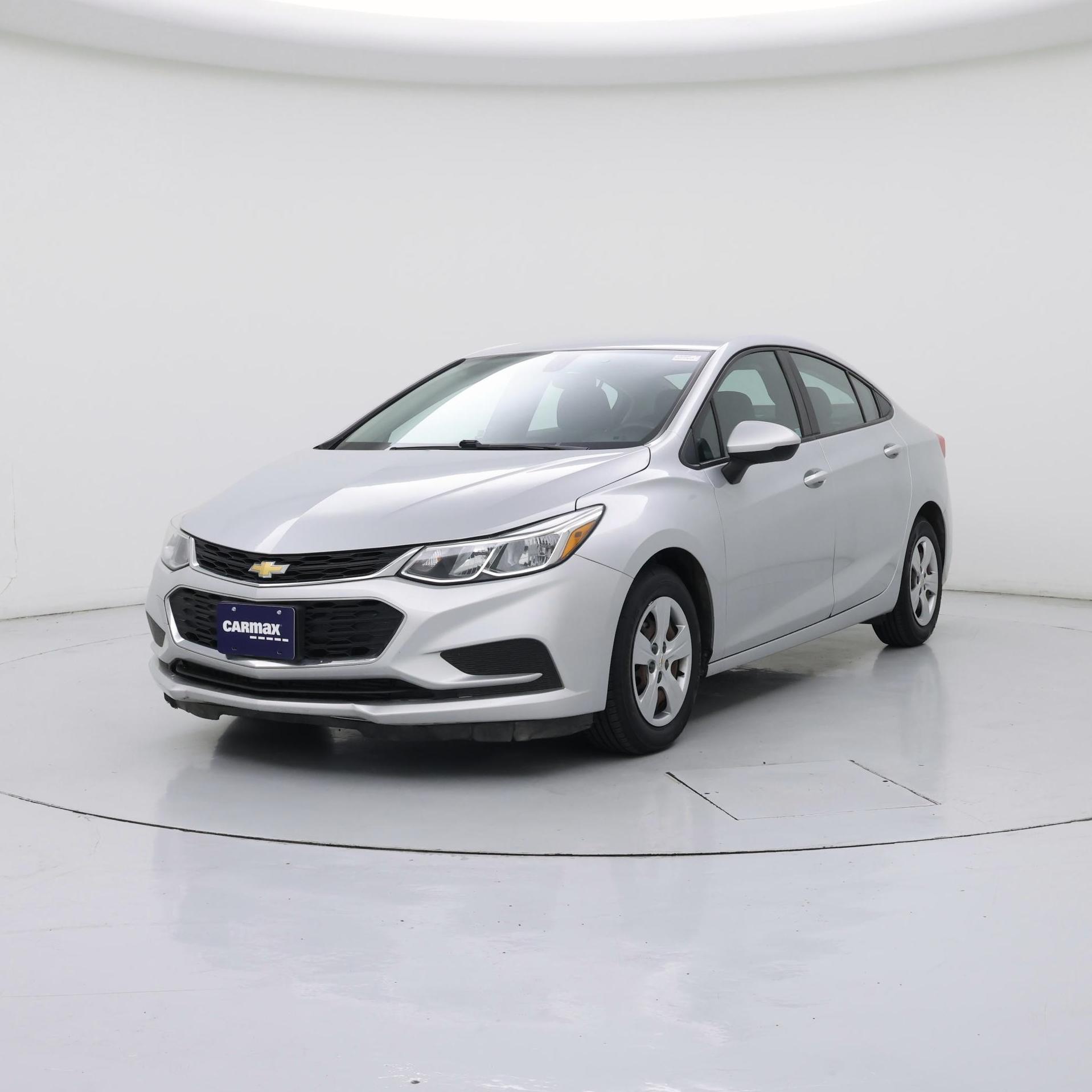 Thumbnail: 2017 Chevrolet Cruze - 4