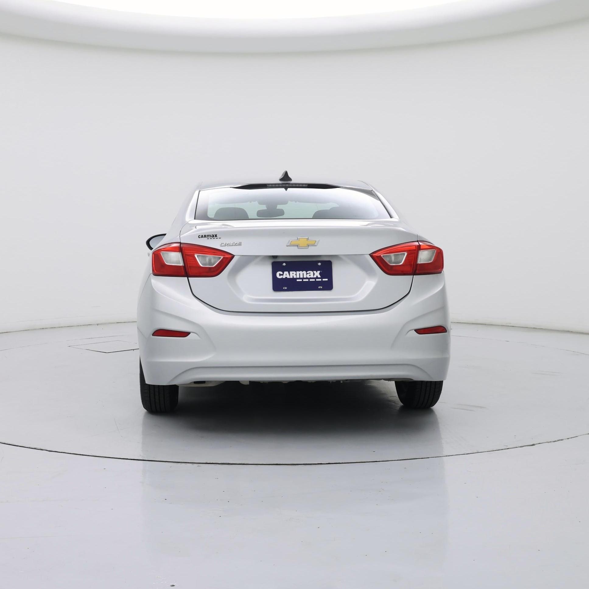 Thumbnail: 2017 Chevrolet Cruze - 6