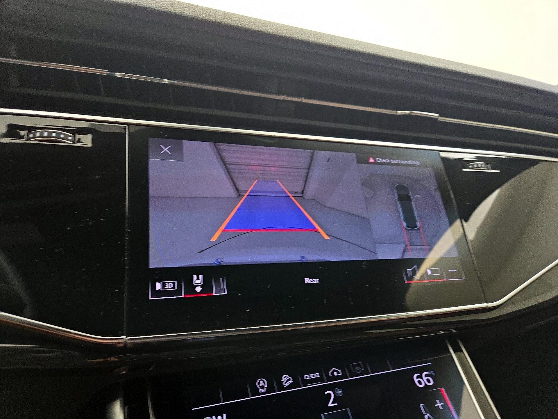 Thumbnail: 2023 Audi Q7 - 15