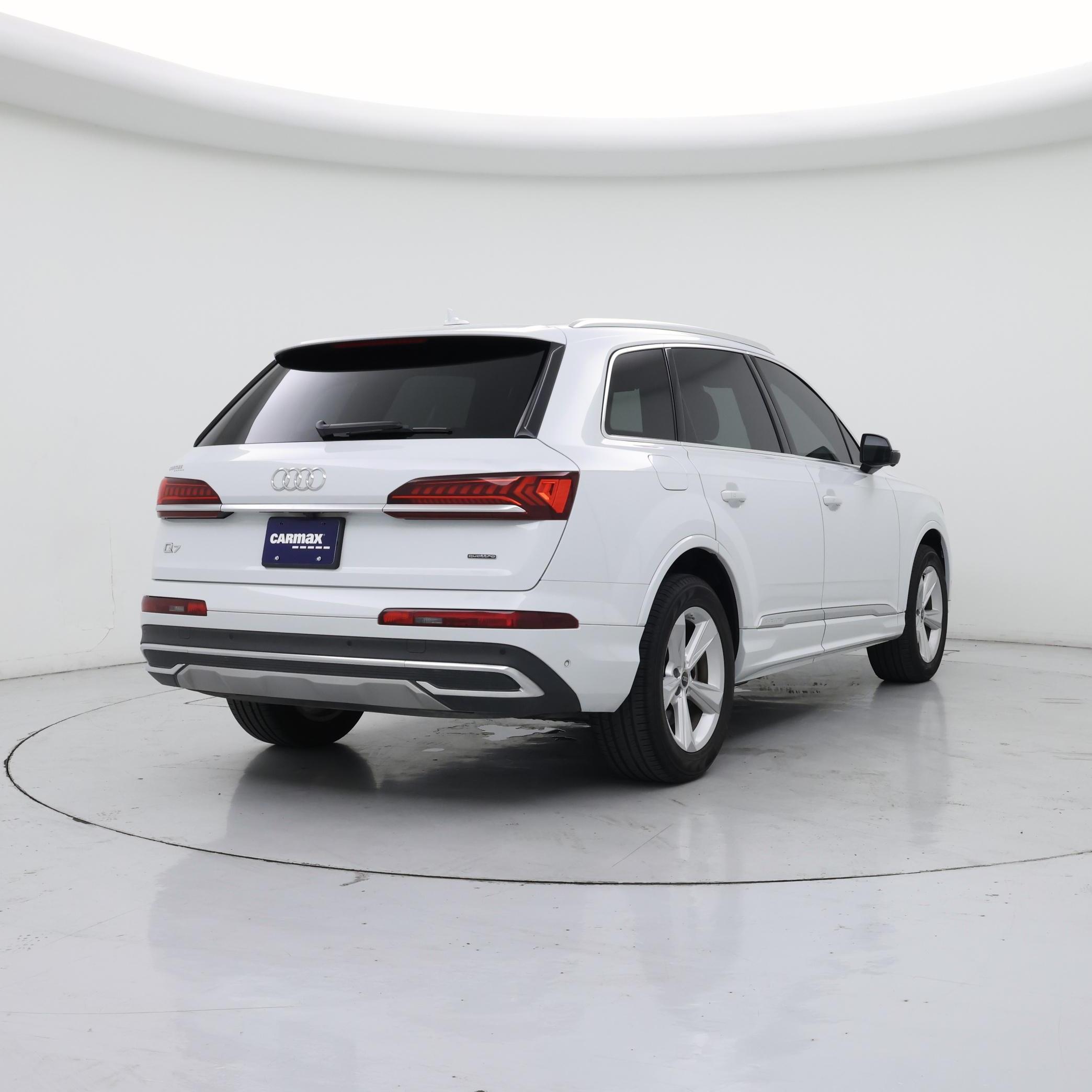 Thumbnail: 2023 Audi Q7 - 8
