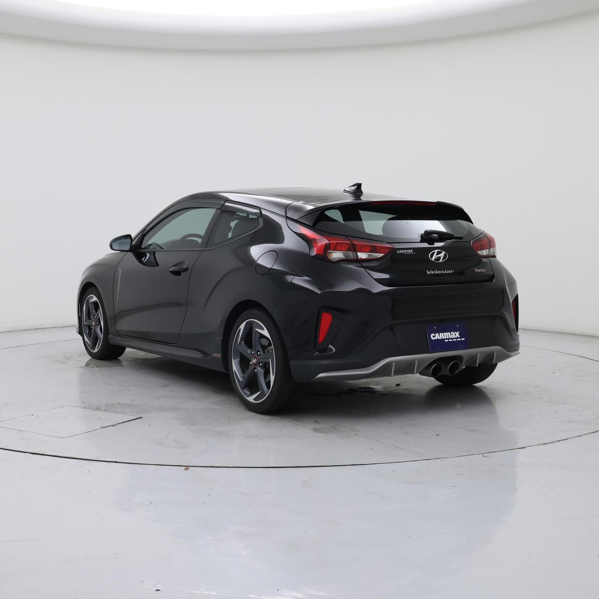 Thumbnail: 2019 Hyundai Veloster - 2