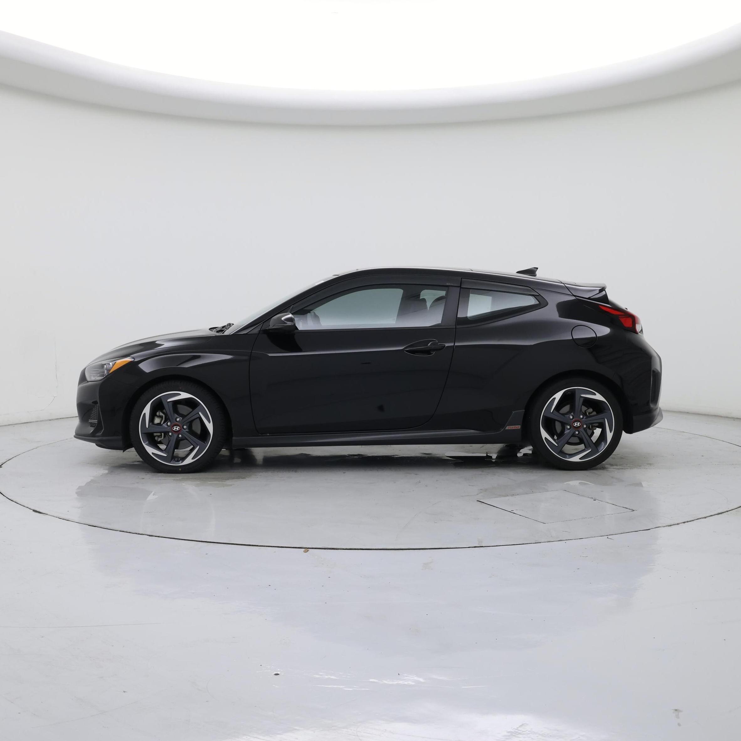 Thumbnail: 2019 Hyundai Veloster - 3