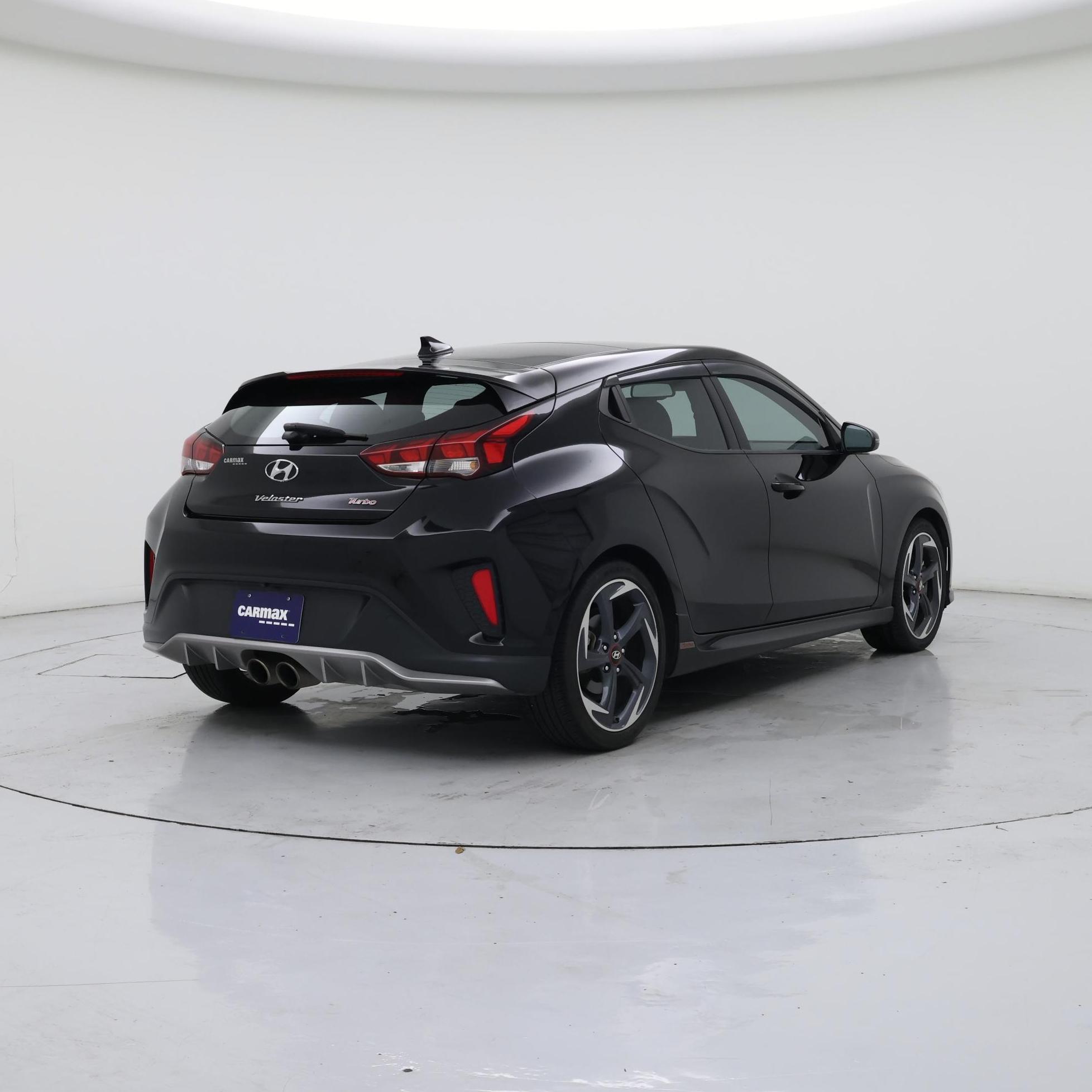 Thumbnail: 2019 Hyundai Veloster - 8