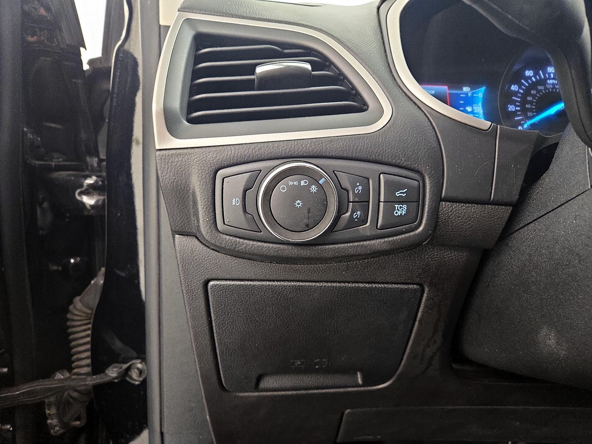 Thumbnail: 2020 Ford Edge - 13