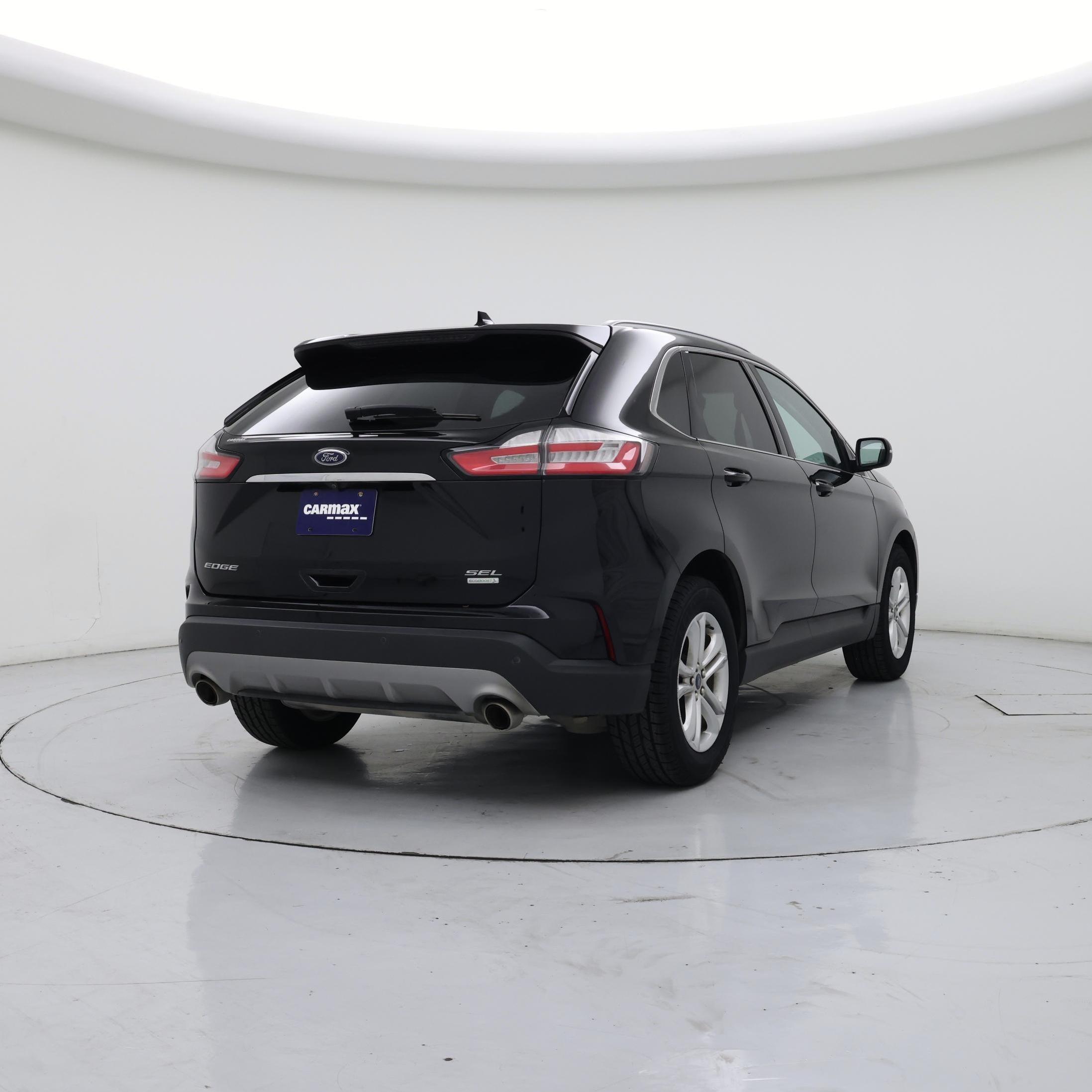Thumbnail: 2020 Ford Edge - 8