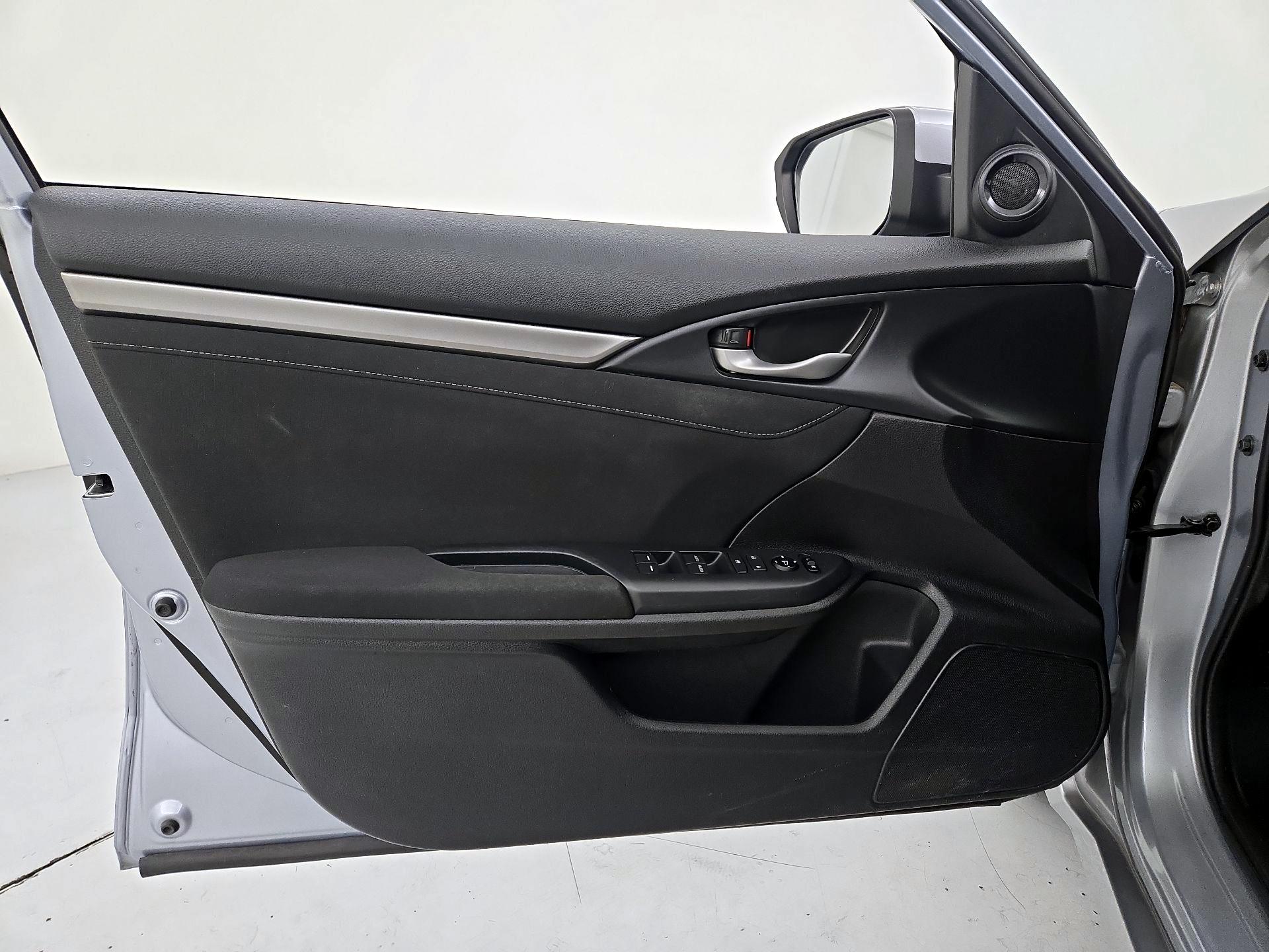 Thumbnail: 2018 Honda Civic - 12