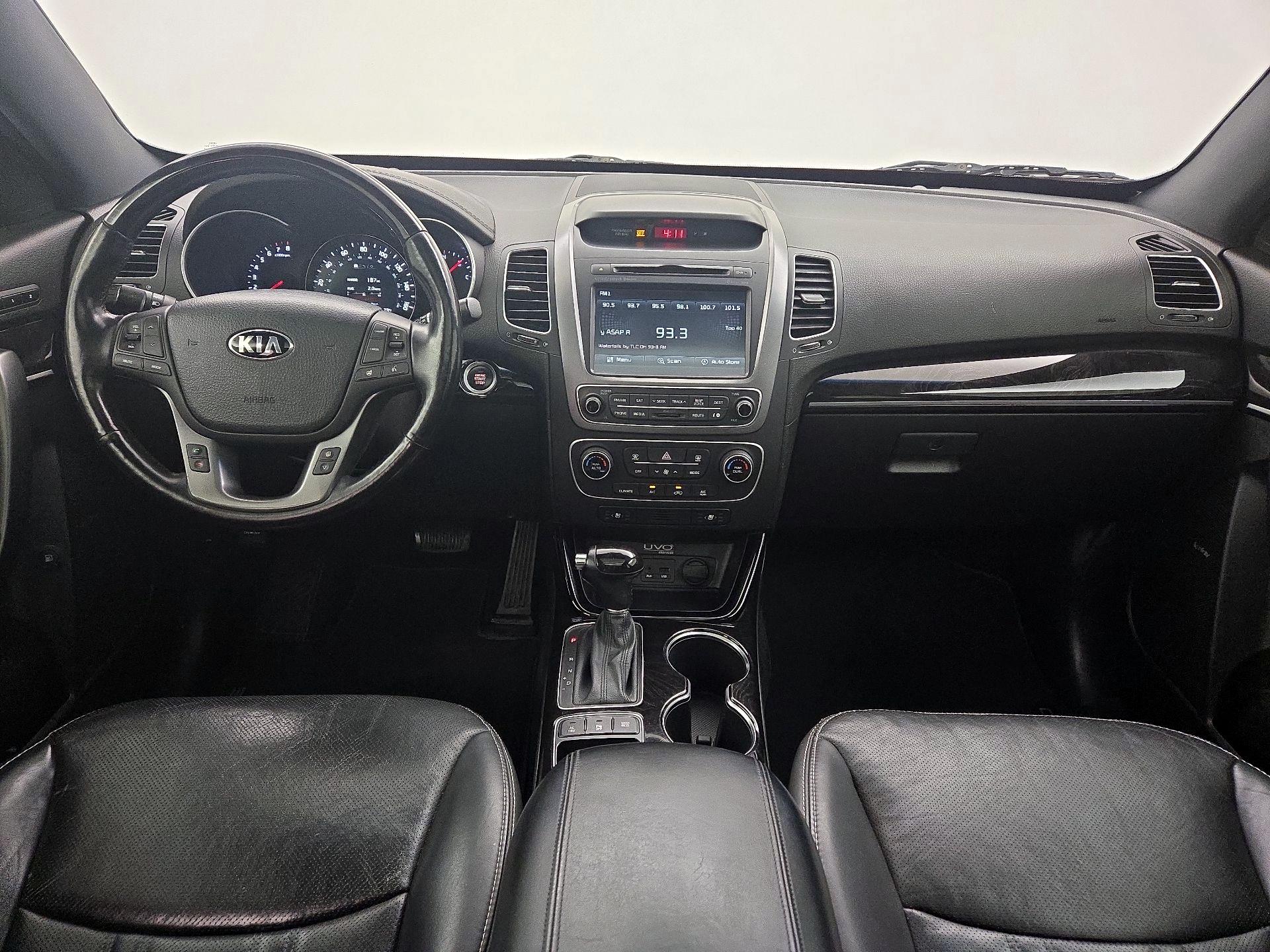 Thumbnail: 2015 Kia Sorento - 9