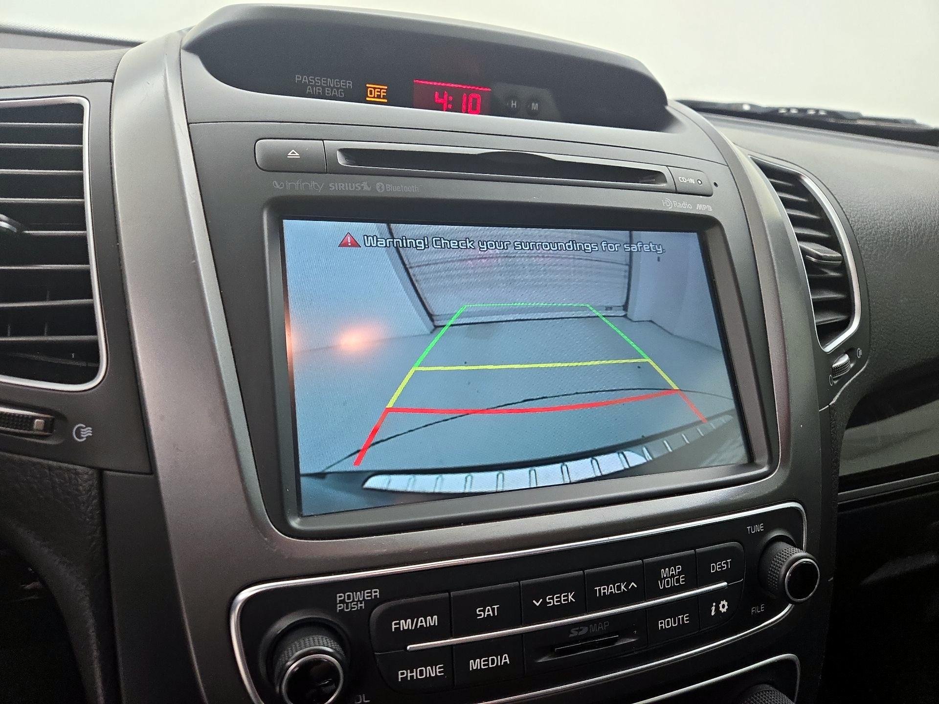 Thumbnail: 2015 Kia Sorento - 14