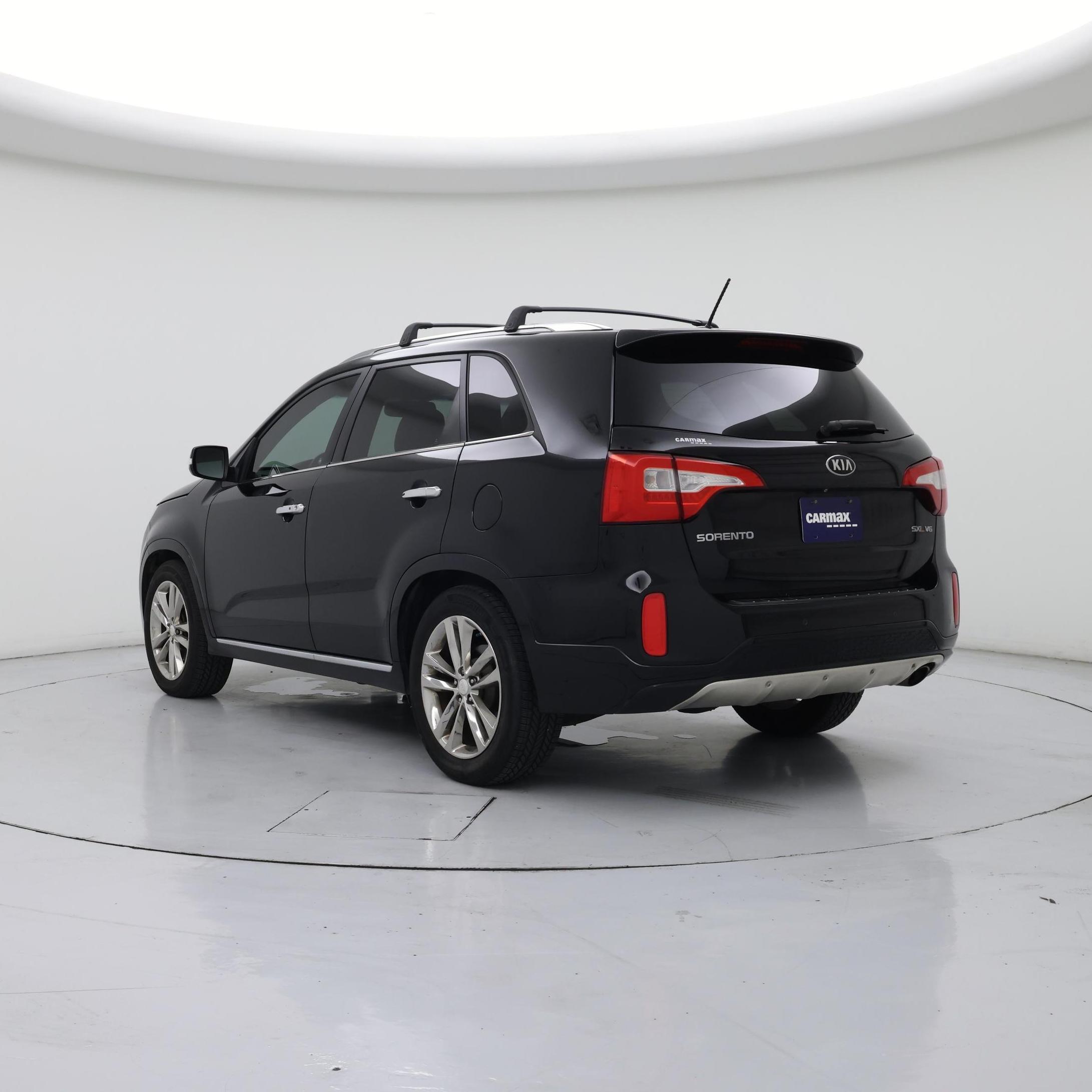 Thumbnail: 2015 Kia Sorento - 2