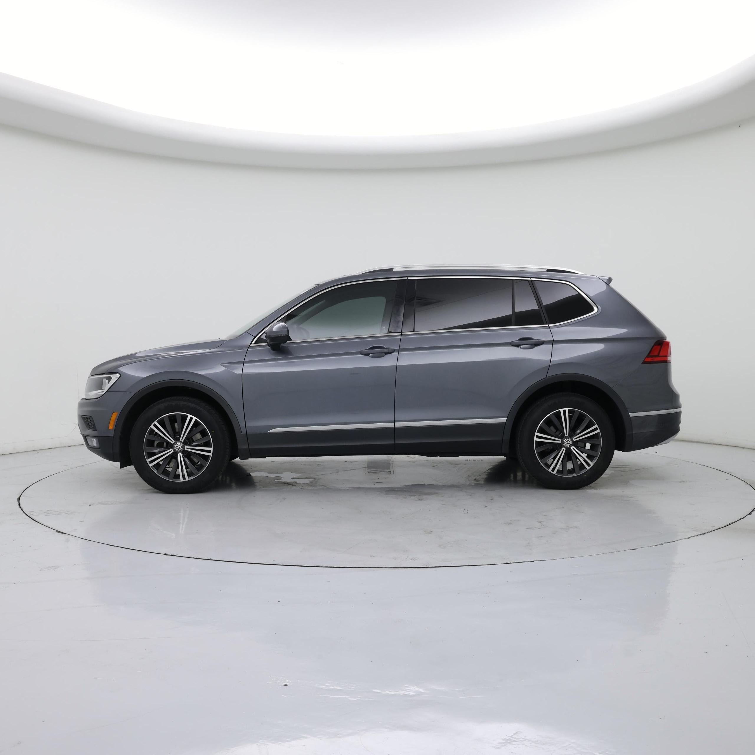Thumbnail: 2019 Volkswagen Tiguan - 3
