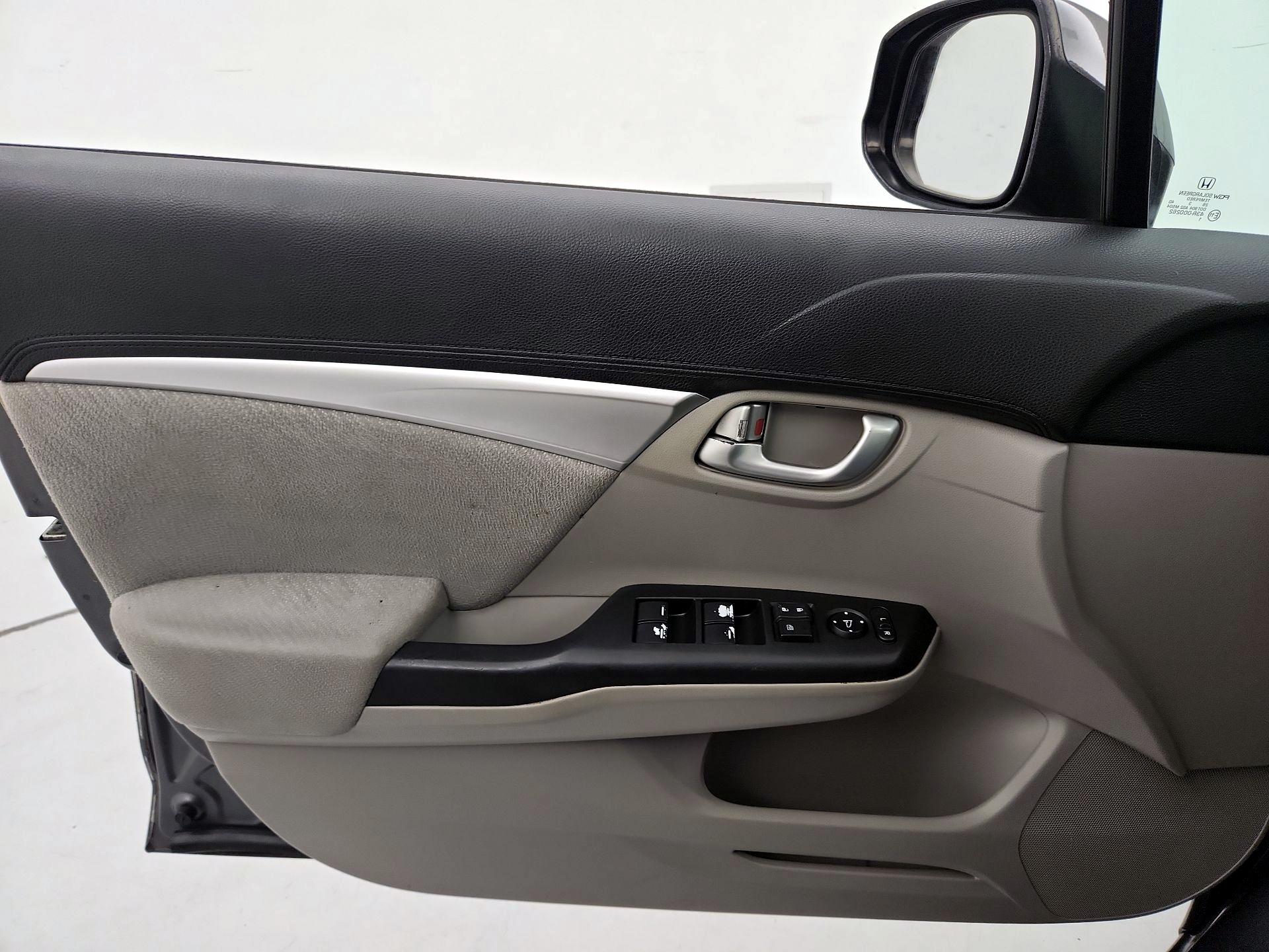 Thumbnail: 2013 Honda Civic - 12