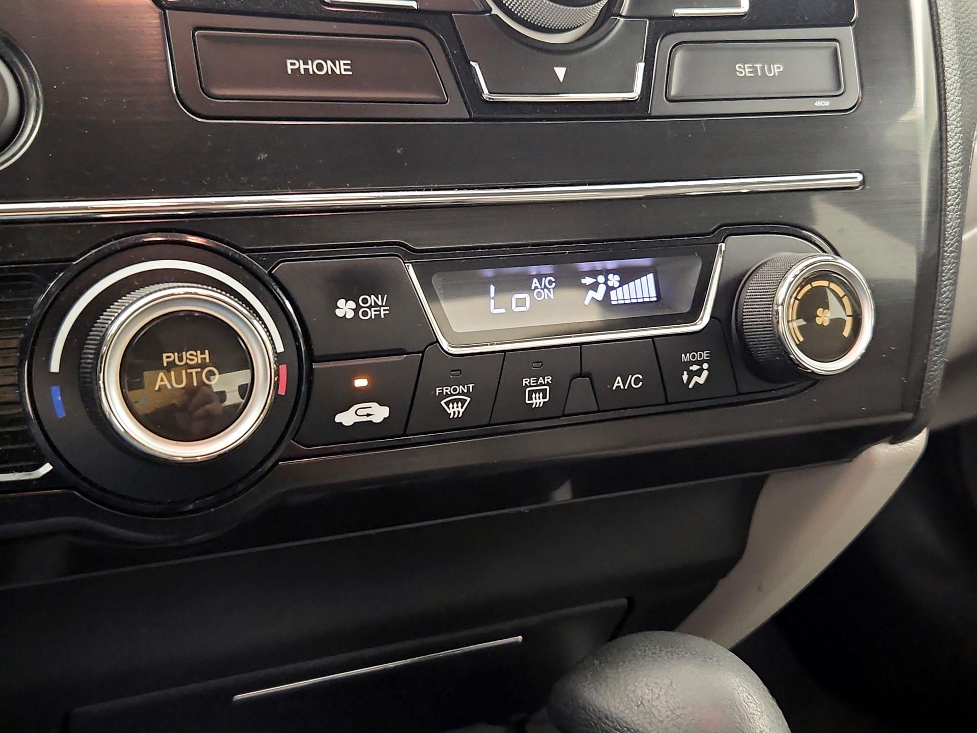 Thumbnail: 2013 Honda Civic - 16