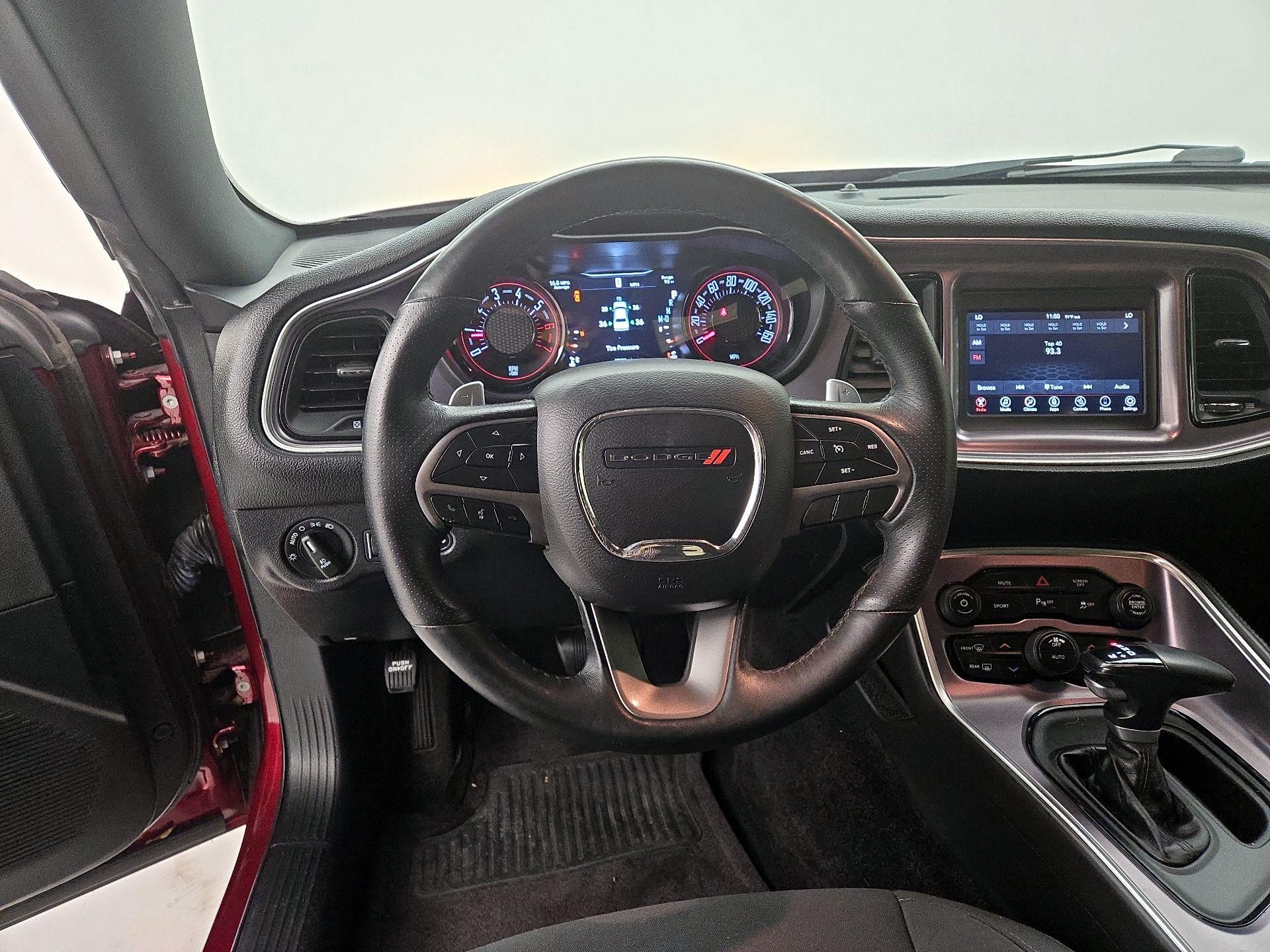 Thumbnail: 2019 Dodge Challenger - 10