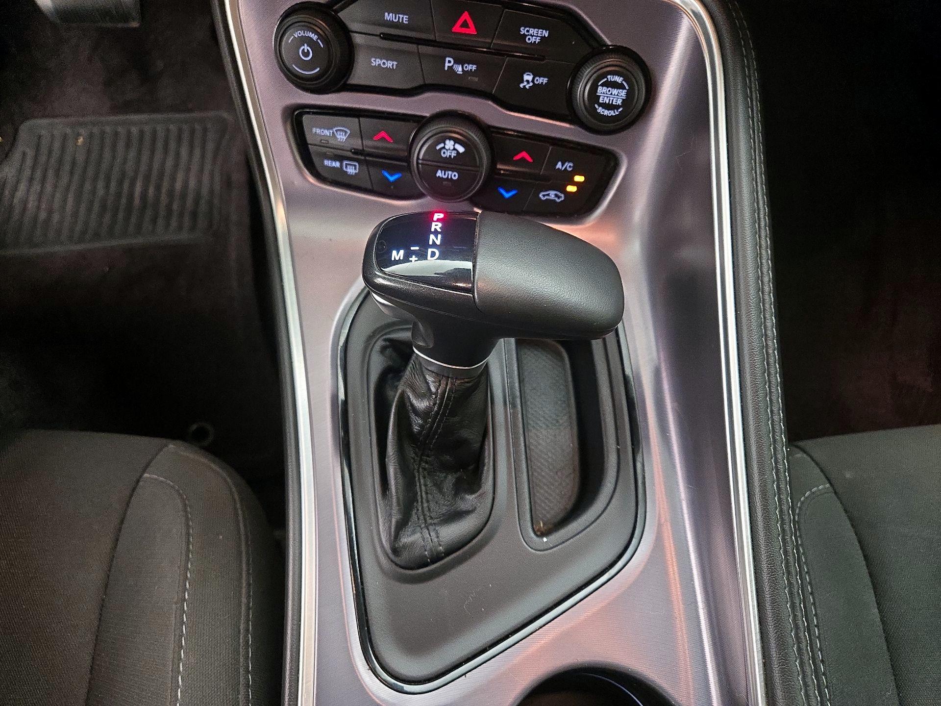Thumbnail: 2019 Dodge Challenger - 17