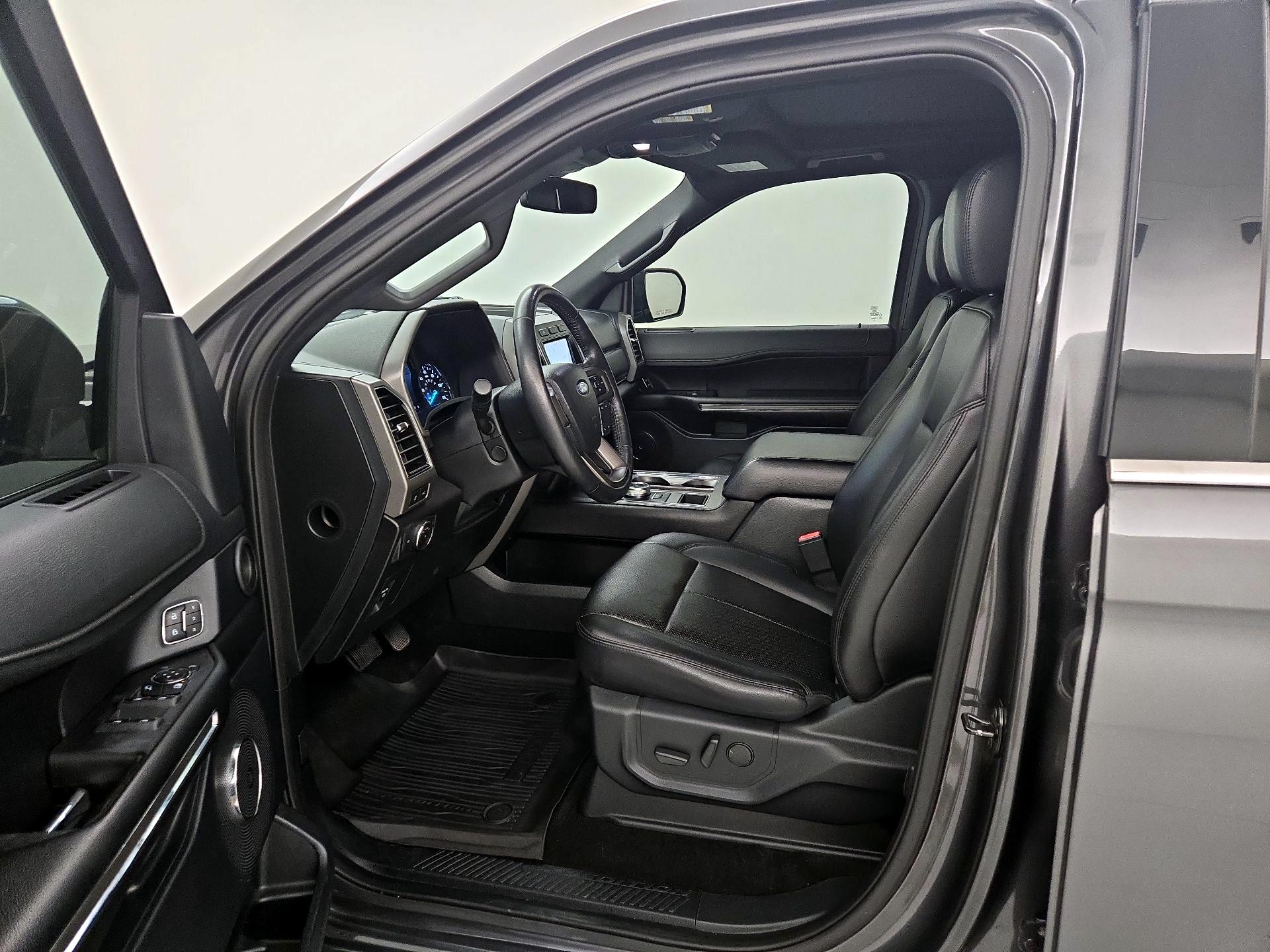 Thumbnail: 2020 Ford Expedition - 11