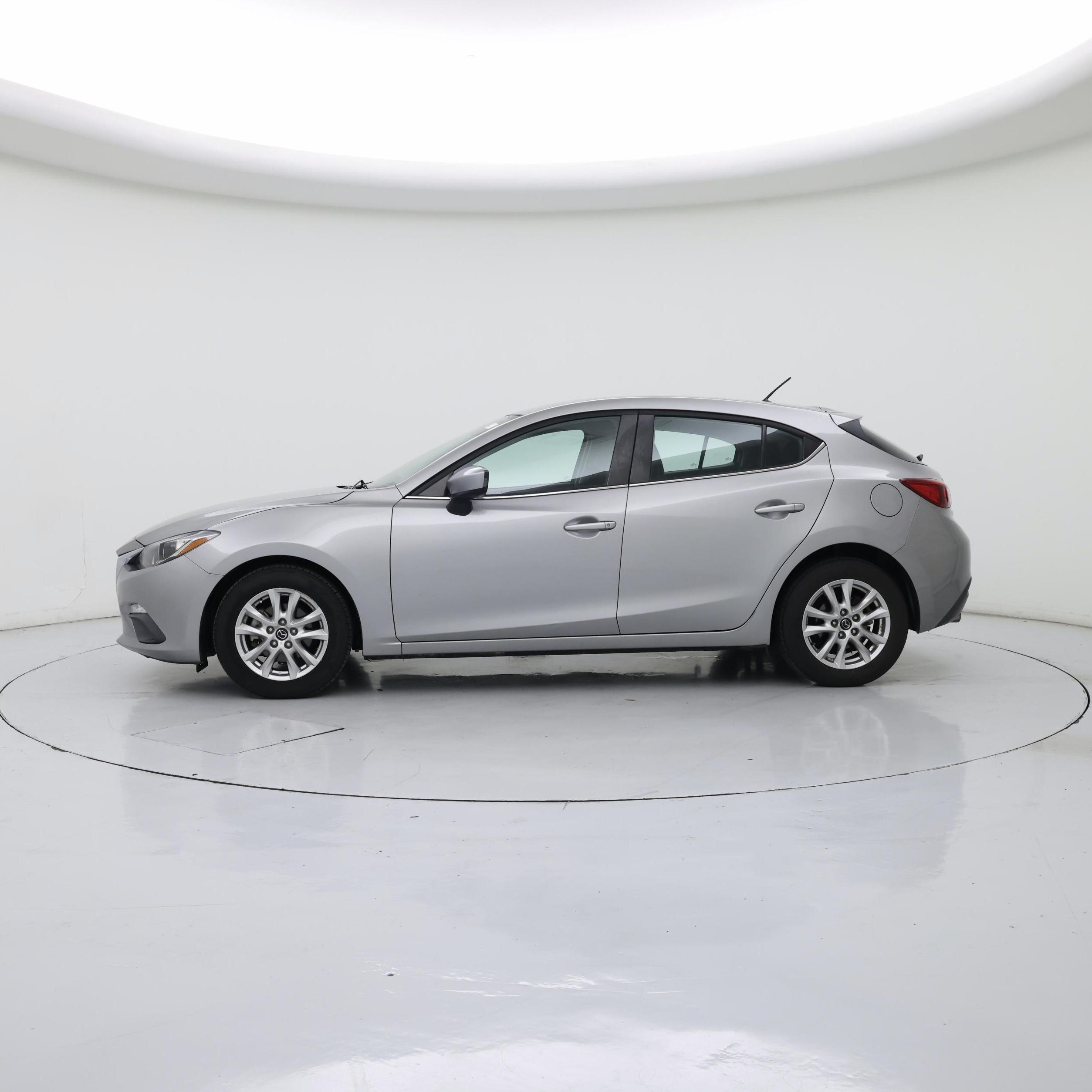 Thumbnail: 2016 Mazda Mazda3 - 3