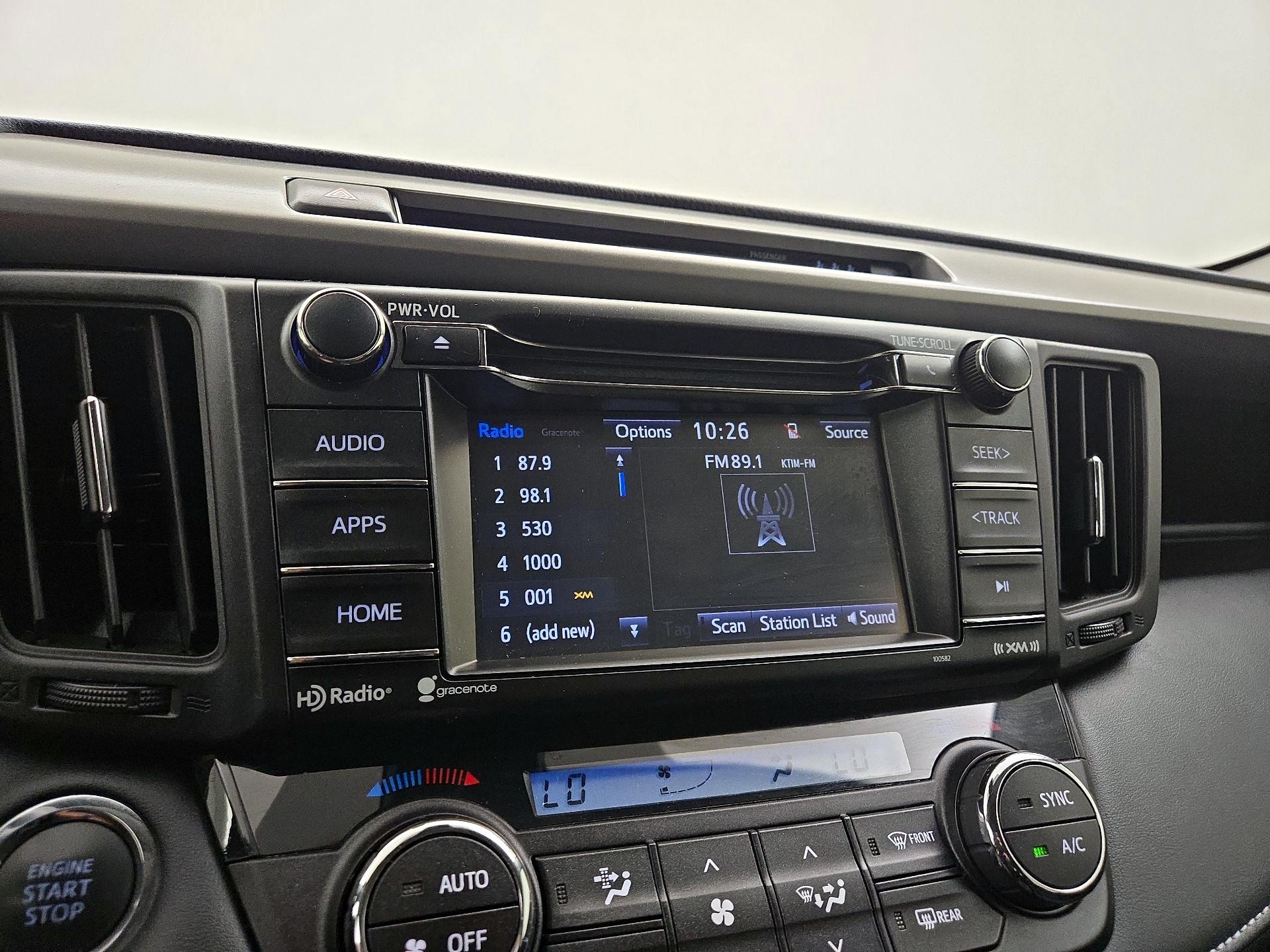 Thumbnail: 2018 Toyota RAV4 - 15