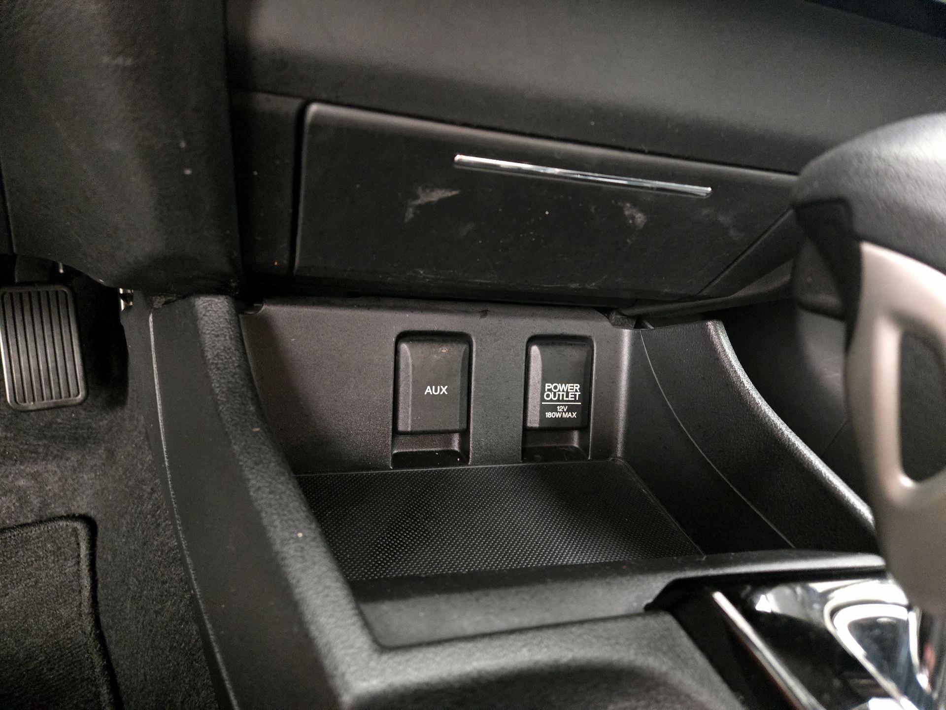Thumbnail: 2013 Honda Civic - 18
