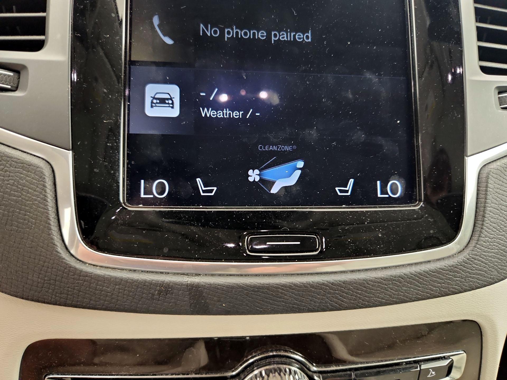 Thumbnail: 2019 Volvo XC90 - 17