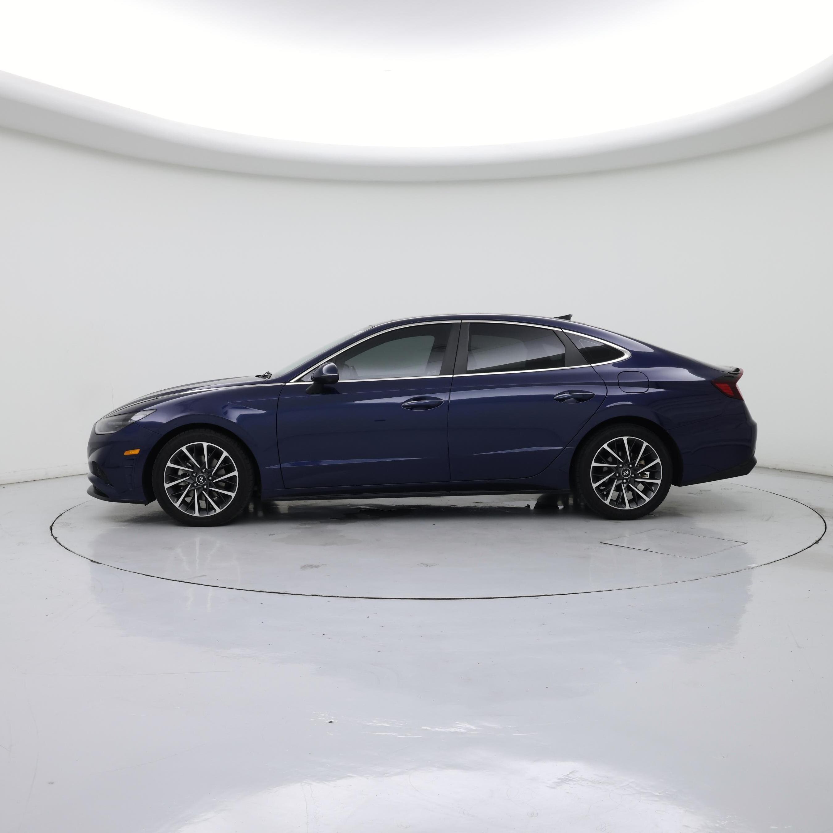 Thumbnail: 2020 Hyundai Sonata - 3