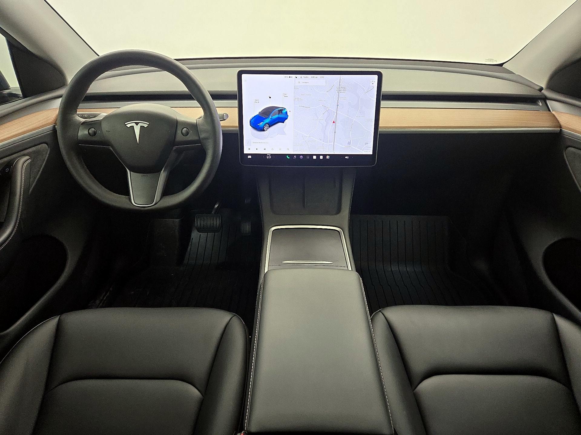 Thumbnail: 2023 Tesla Model Y - 9