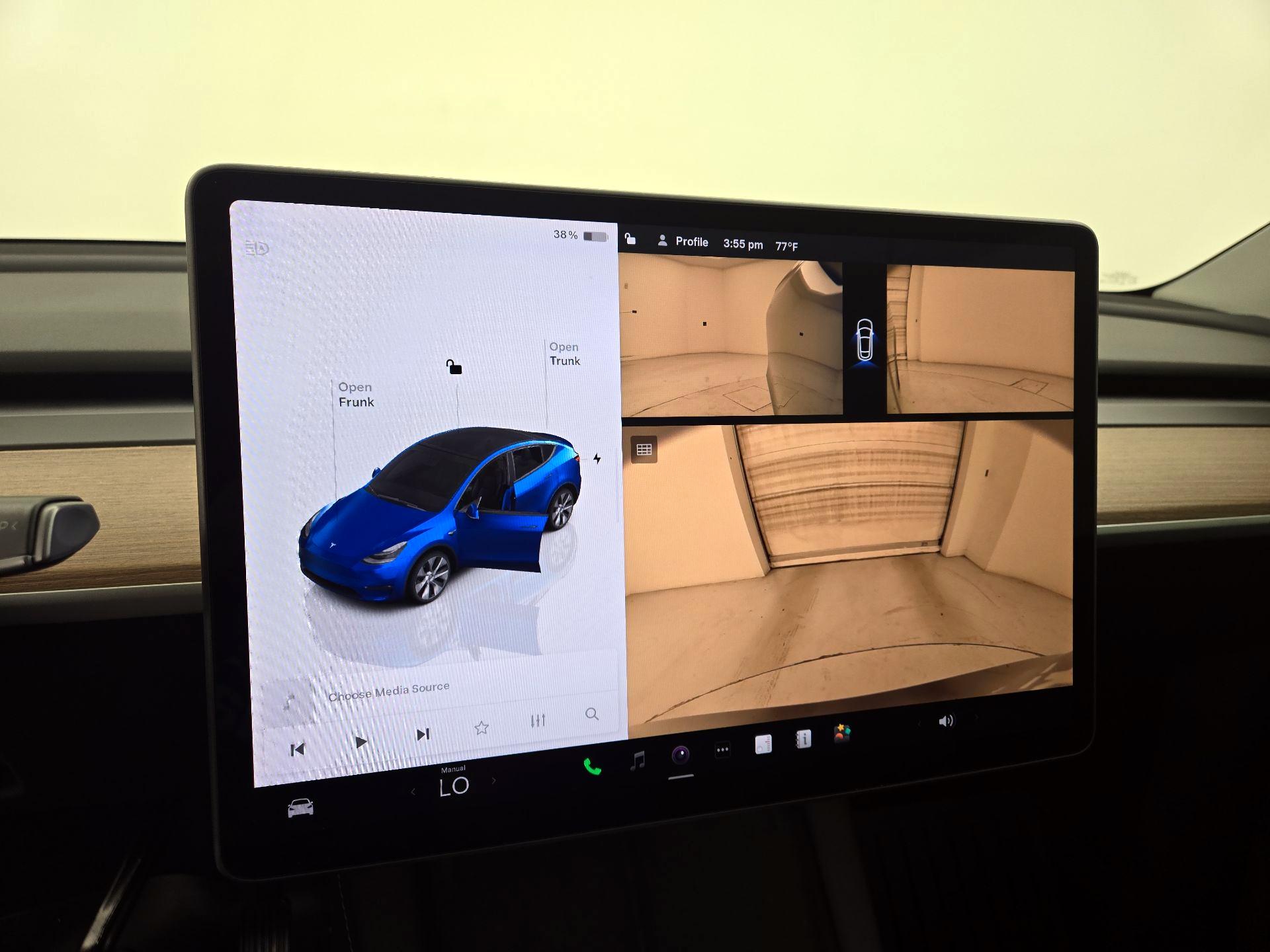 Thumbnail: 2023 Tesla Model Y - 14