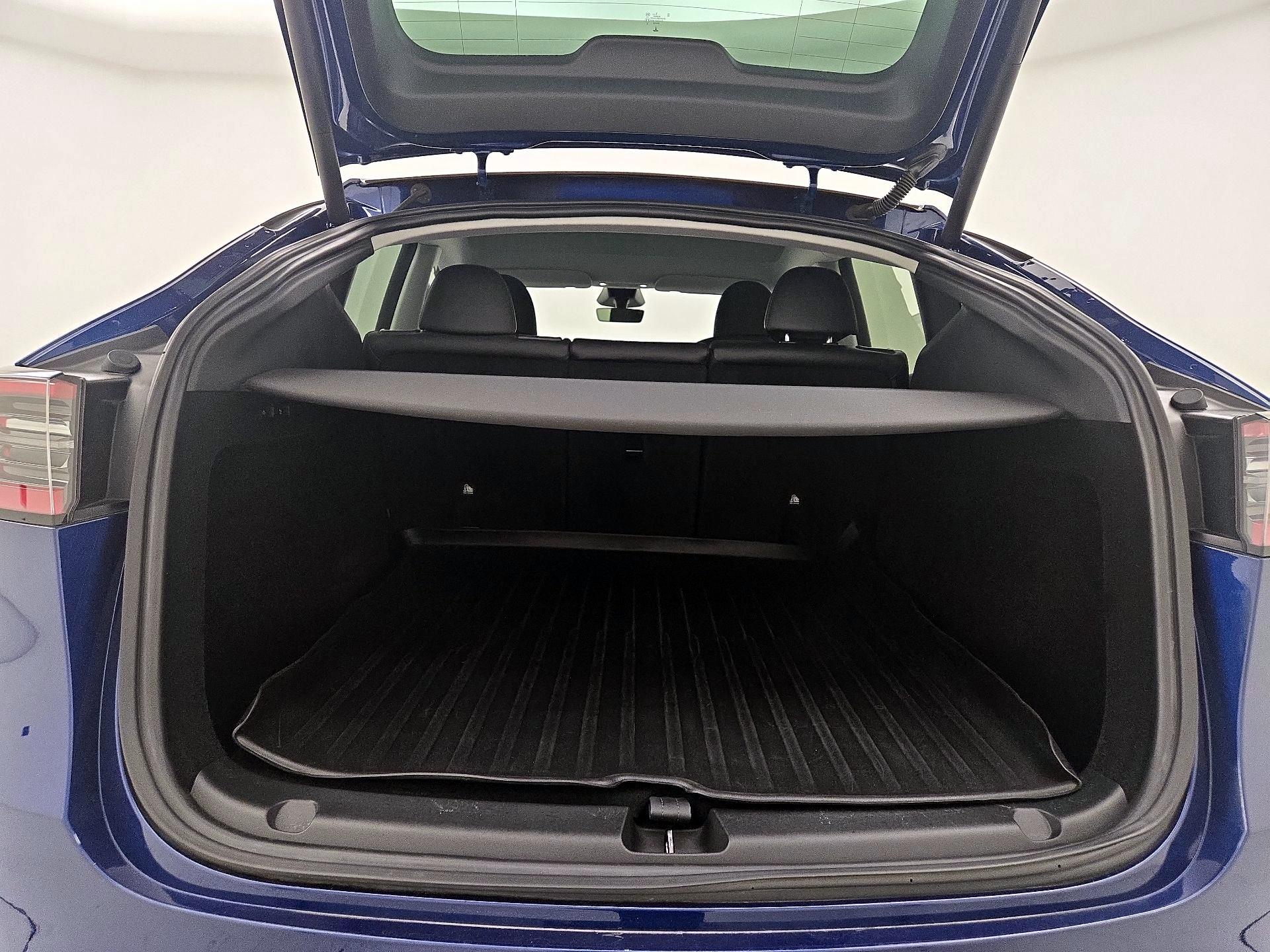 Thumbnail: 2023 Tesla Model Y - 20