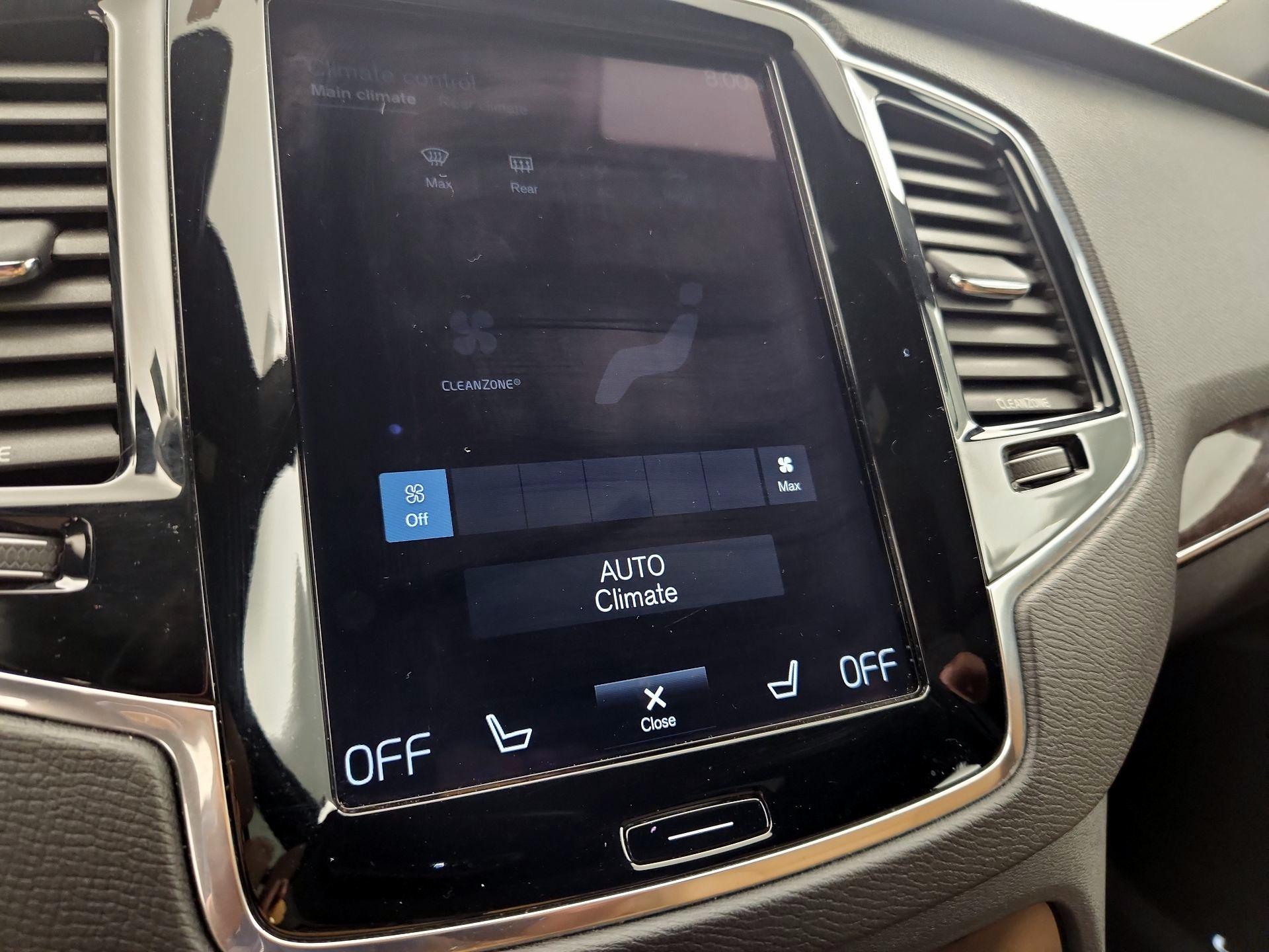 Thumbnail: 2016 Volvo XC90 - 16