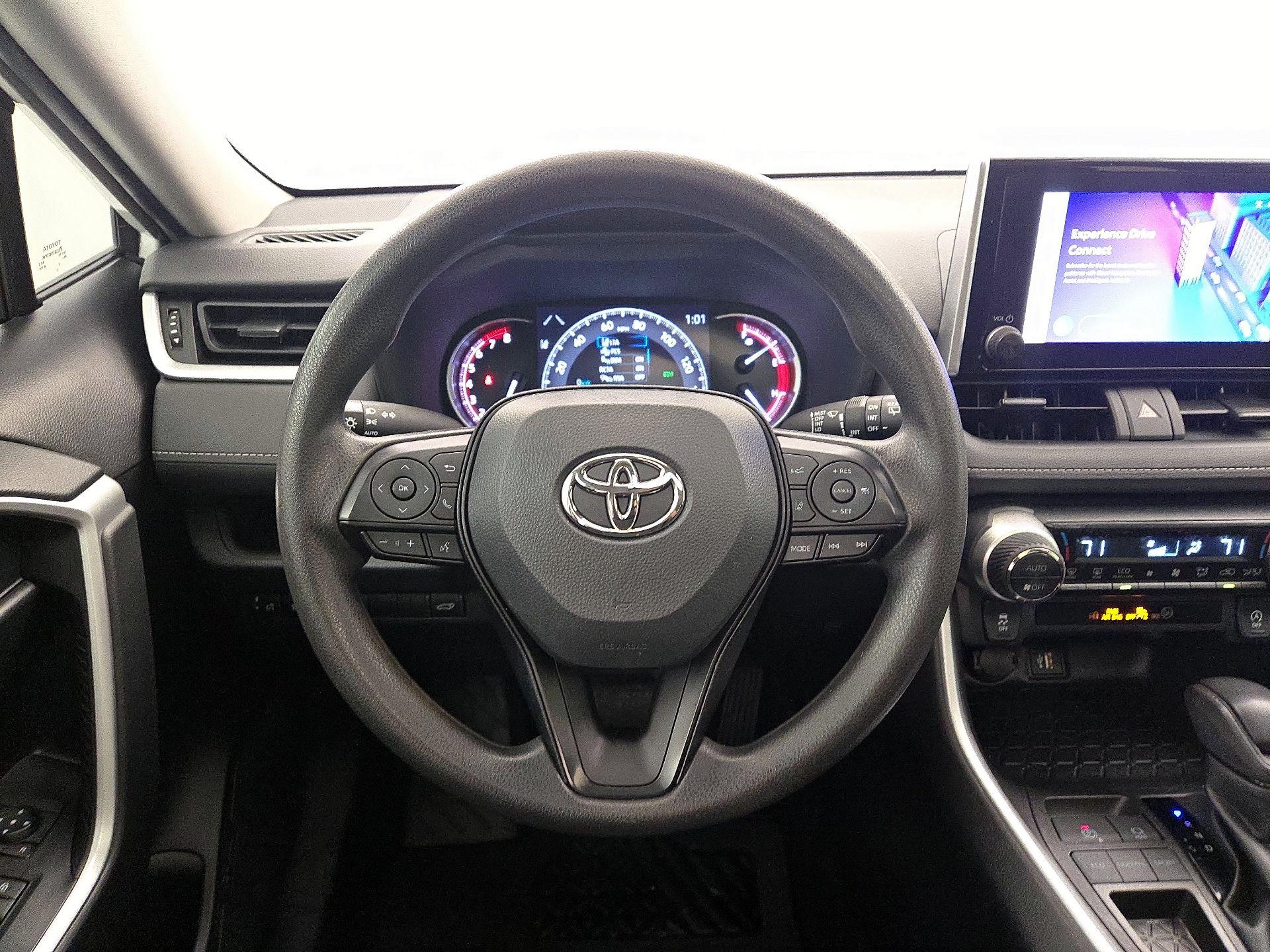 Thumbnail: 2023 Toyota RAV4 - 10