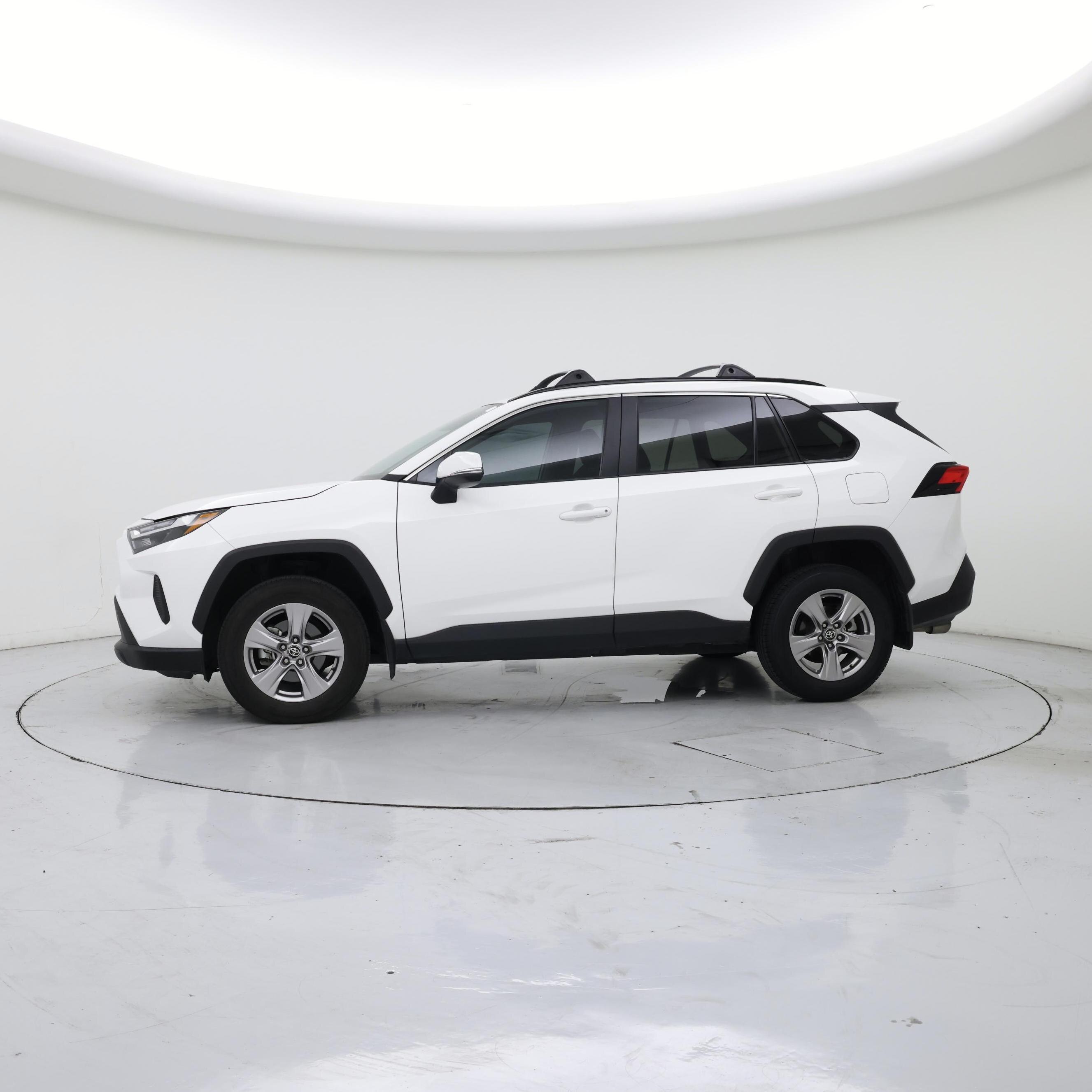 Thumbnail: 2023 Toyota RAV4 - 3