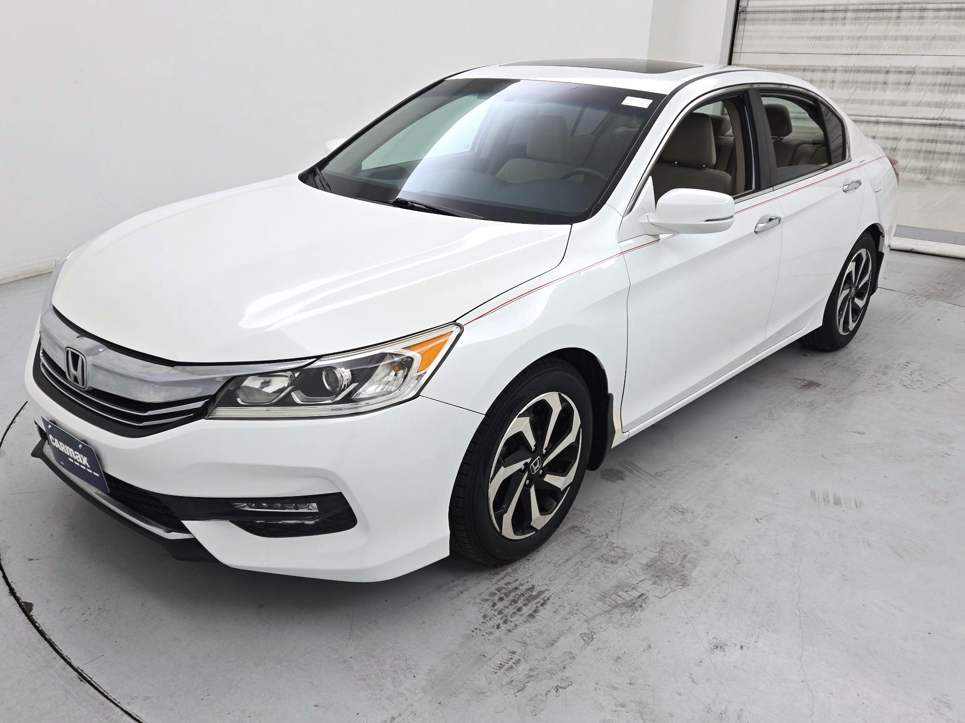 Thumbnail: 2016 Honda Accord - 3