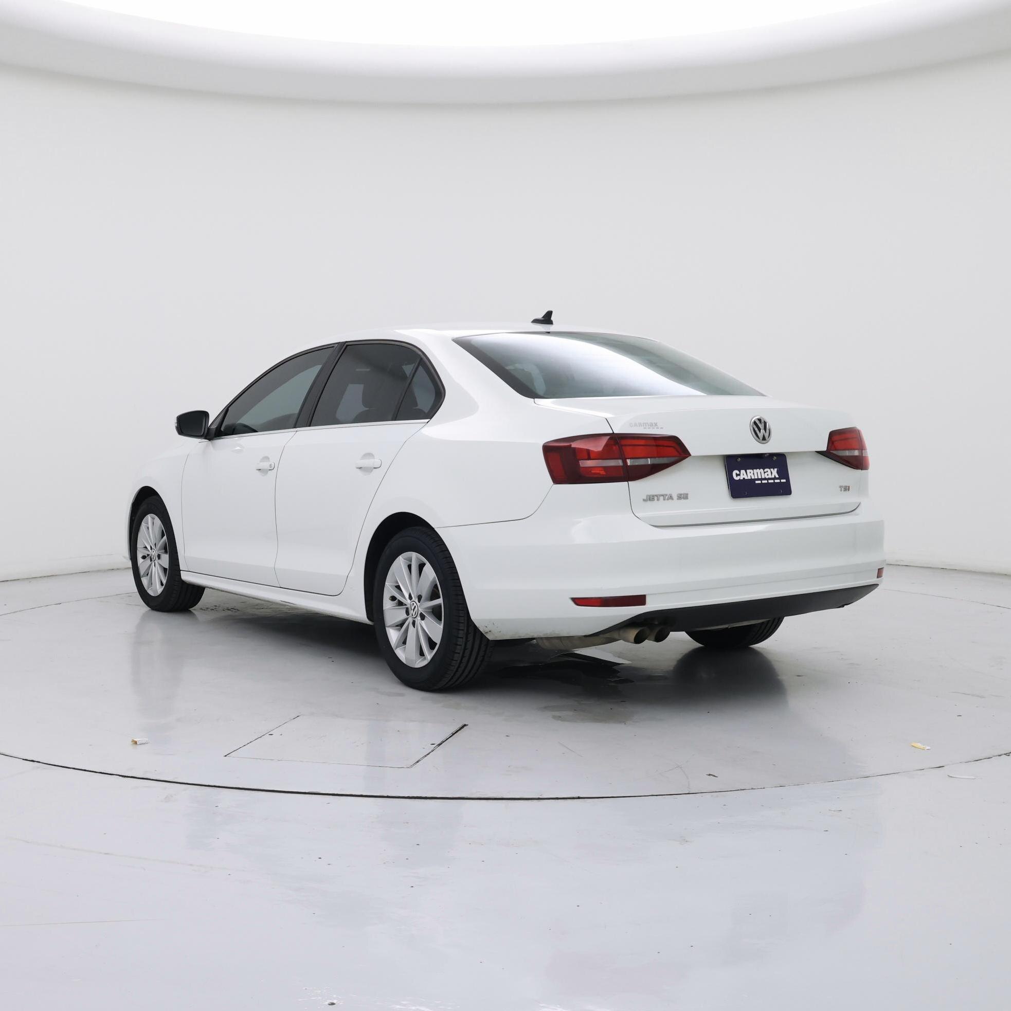 Thumbnail: 2016 Volkswagen Jetta - 2