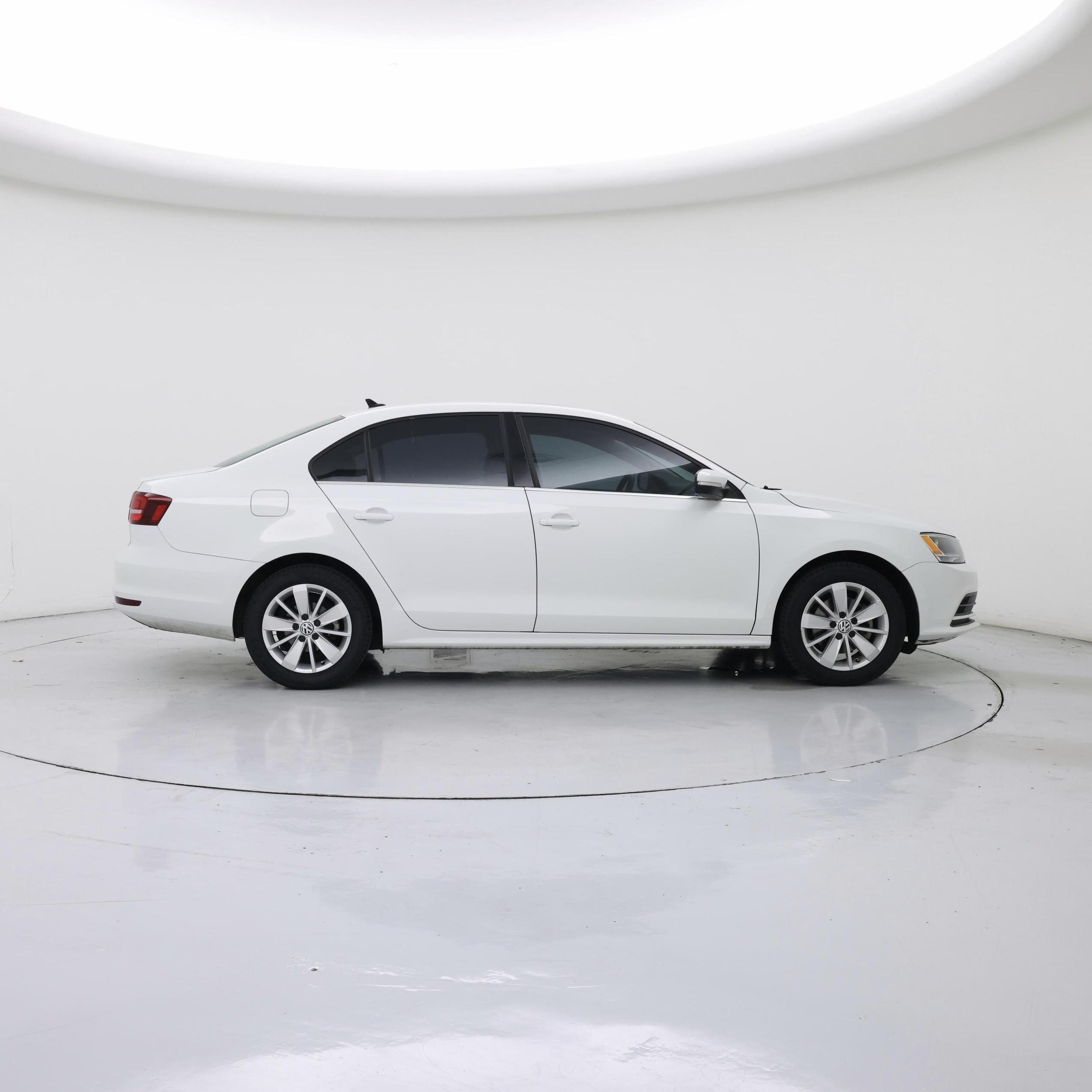 Thumbnail: 2016 Volkswagen Jetta - 7