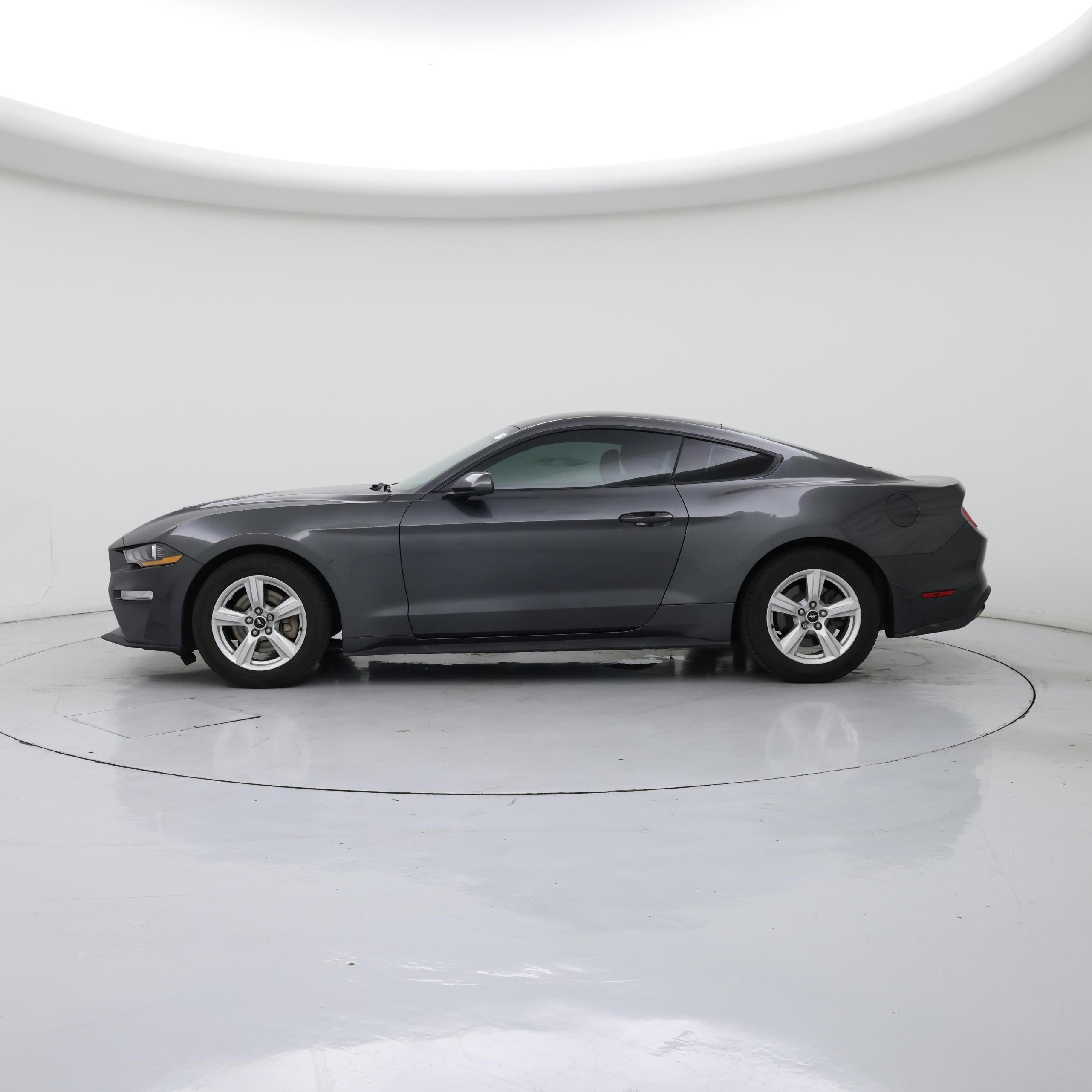 Thumbnail: 2018 Ford Mustang - 3