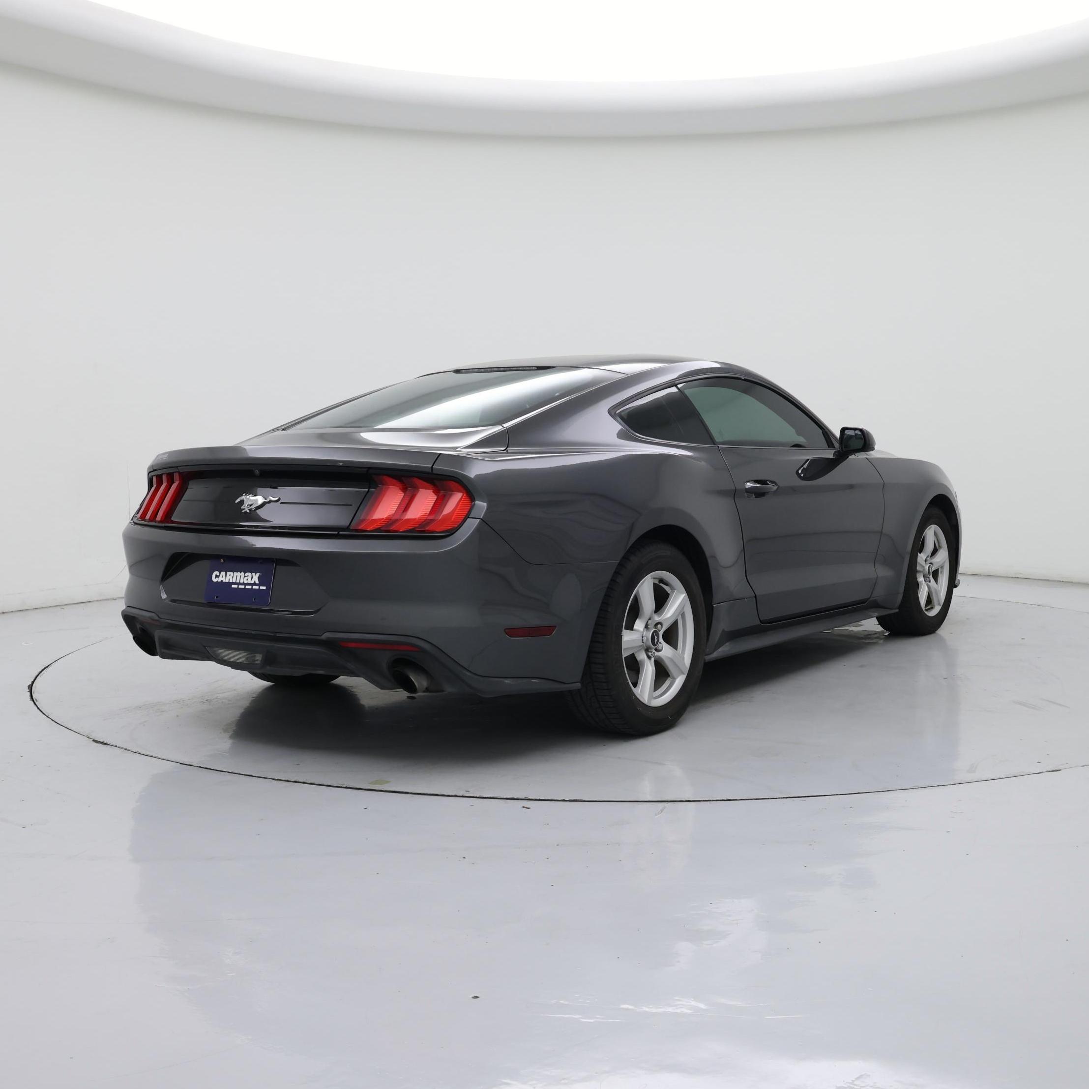 Thumbnail: 2018 Ford Mustang - 8