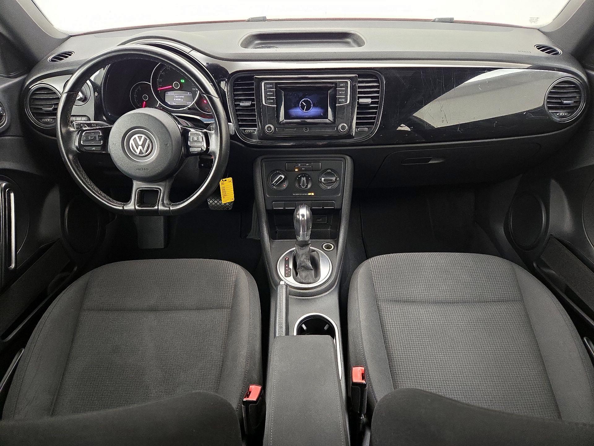 Thumbnail: 2018 Volkswagen Beetle - 9