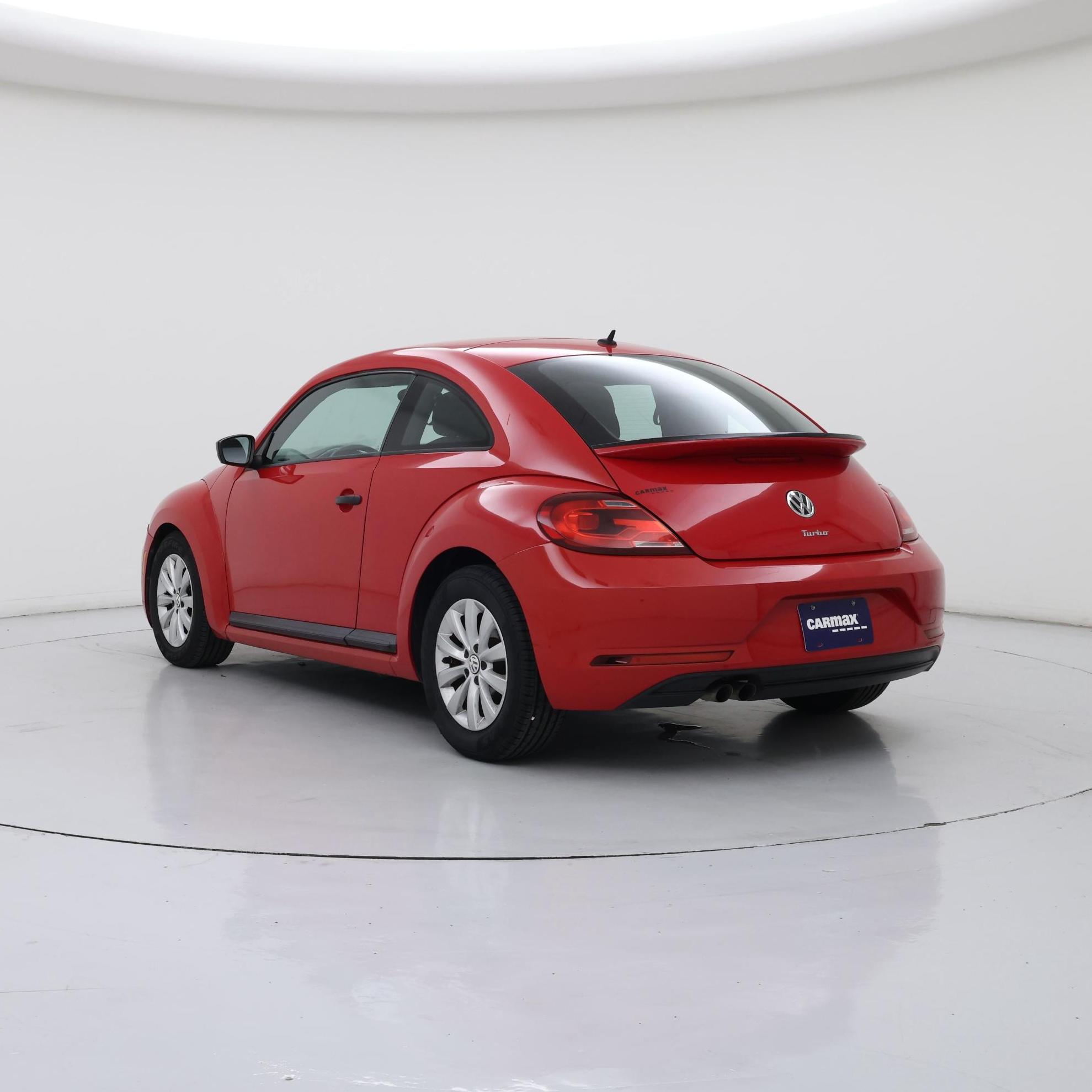 Thumbnail: 2018 Volkswagen Beetle - 2