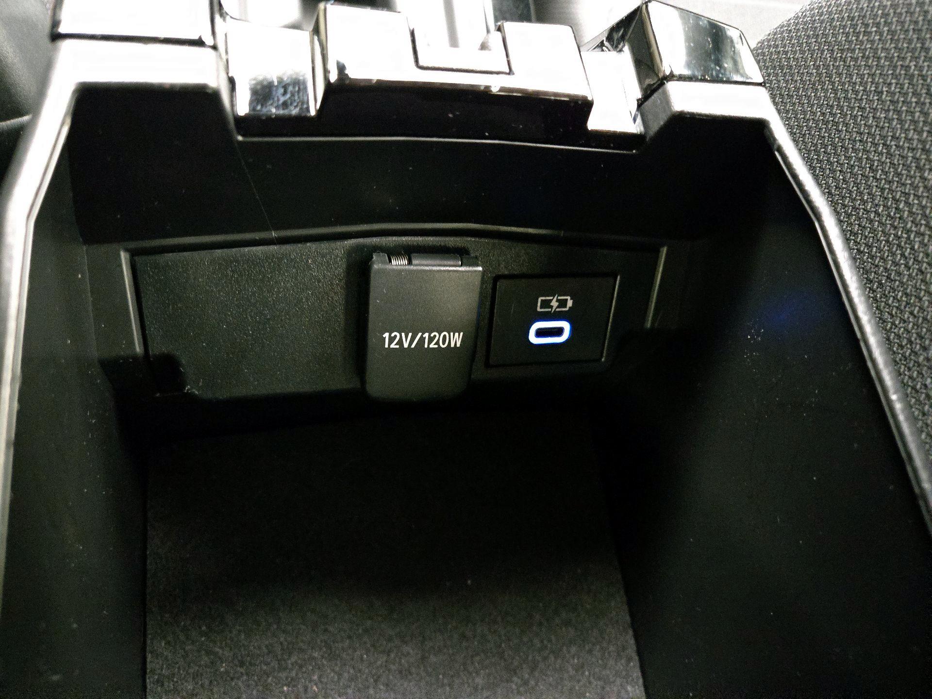 Thumbnail: 2022 Toyota Corolla - 18