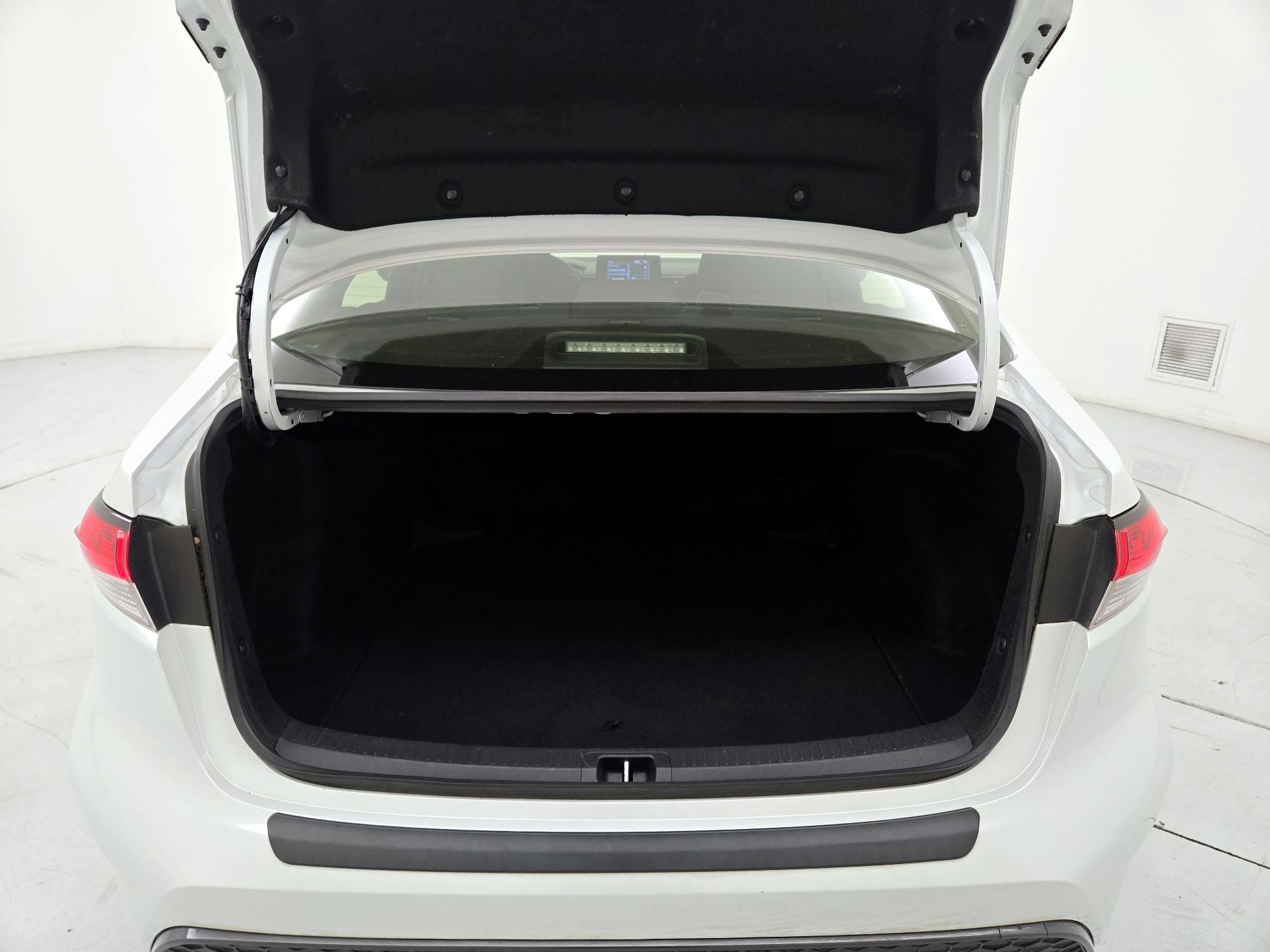 Thumbnail: 2022 Toyota Corolla - 20