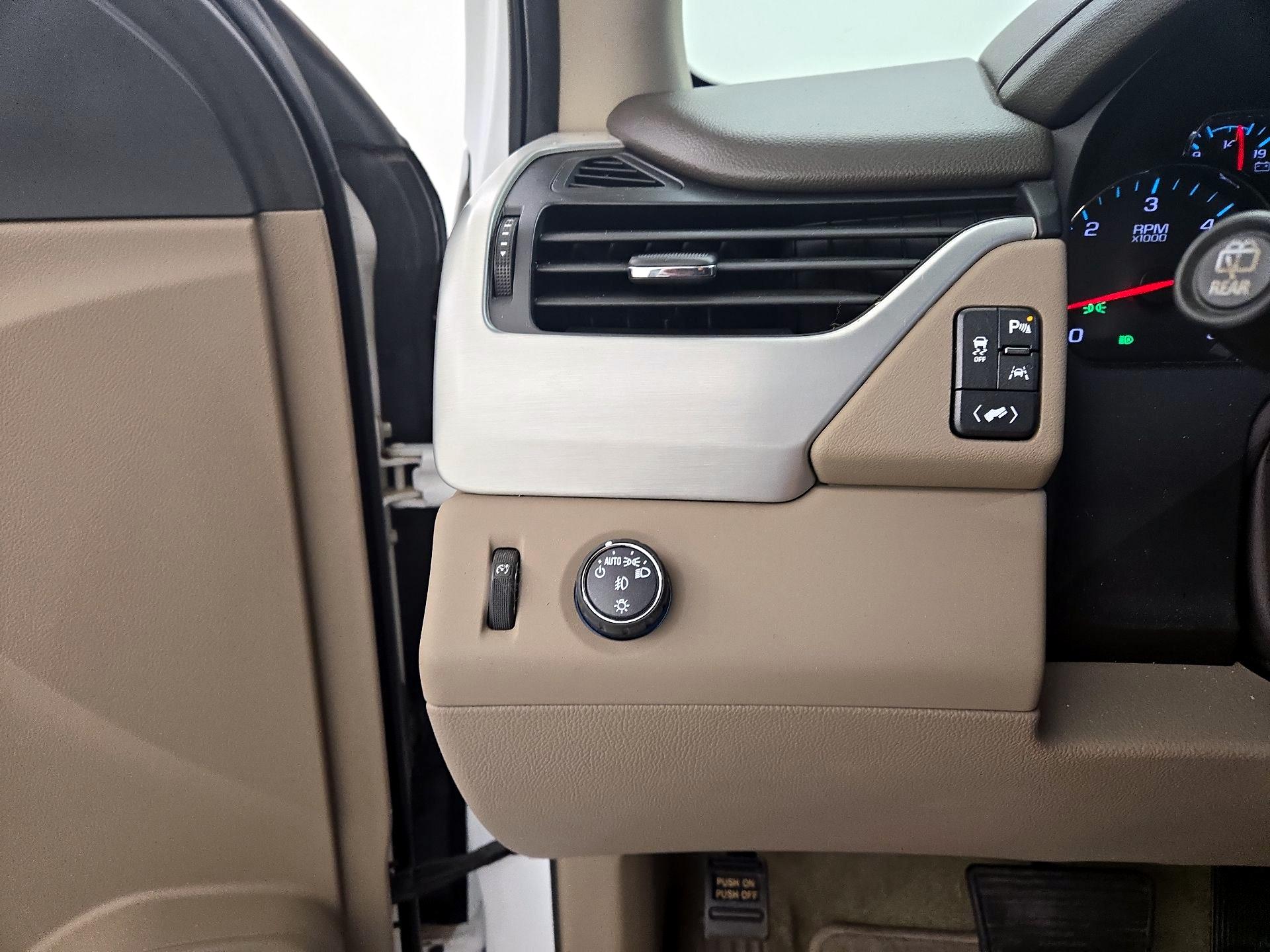 Thumbnail: 2018 GMC Yukon - 13